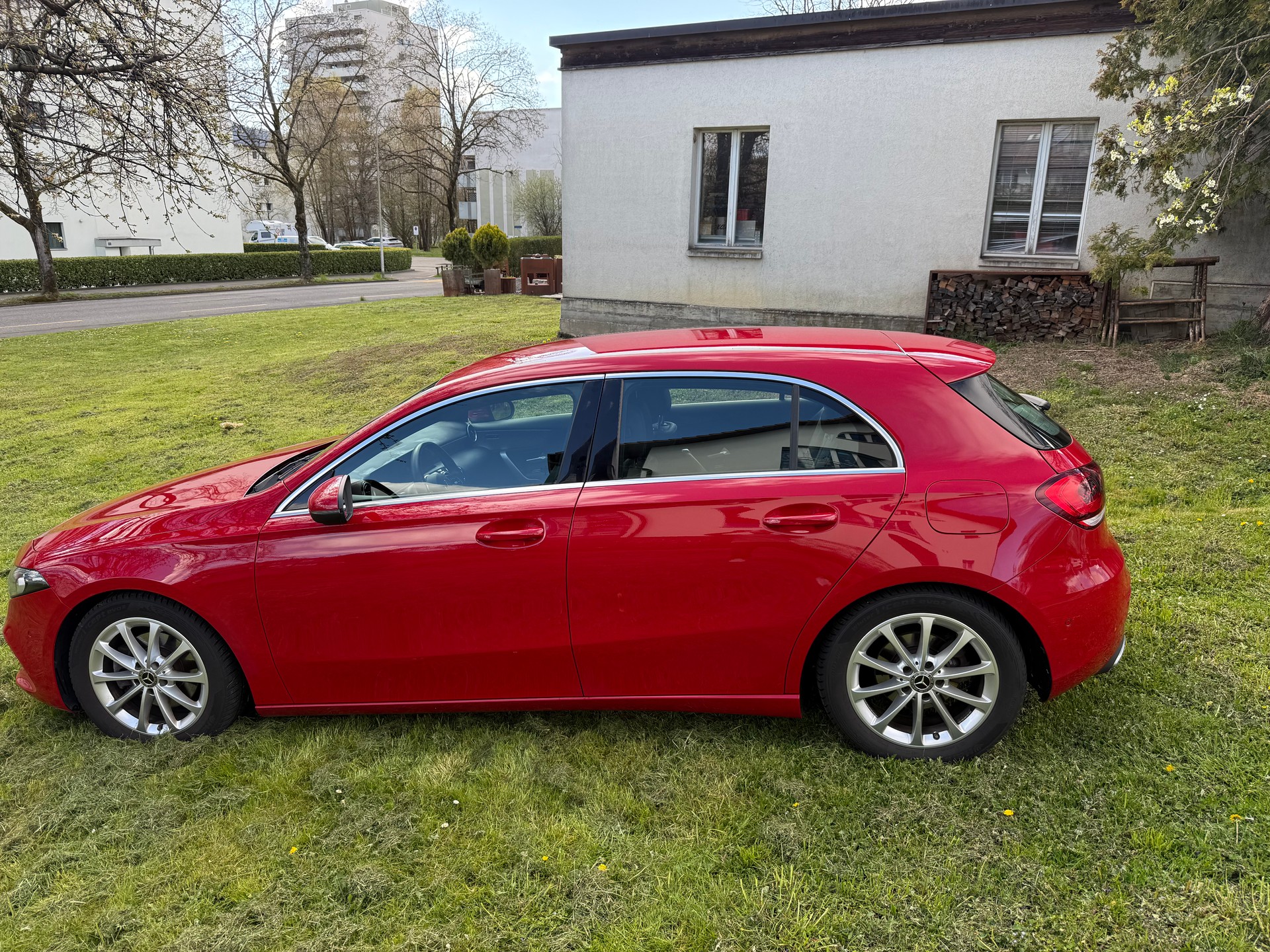 MERCEDES-BENZ A 200 Progressive-image-7