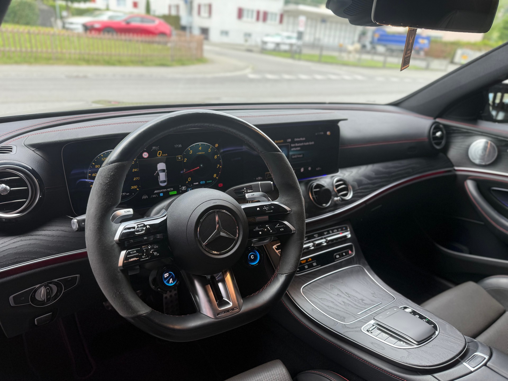 MERCEDES-BENZ AMG E 53 4Matic+ Speedshift 9G-TCT-image-8