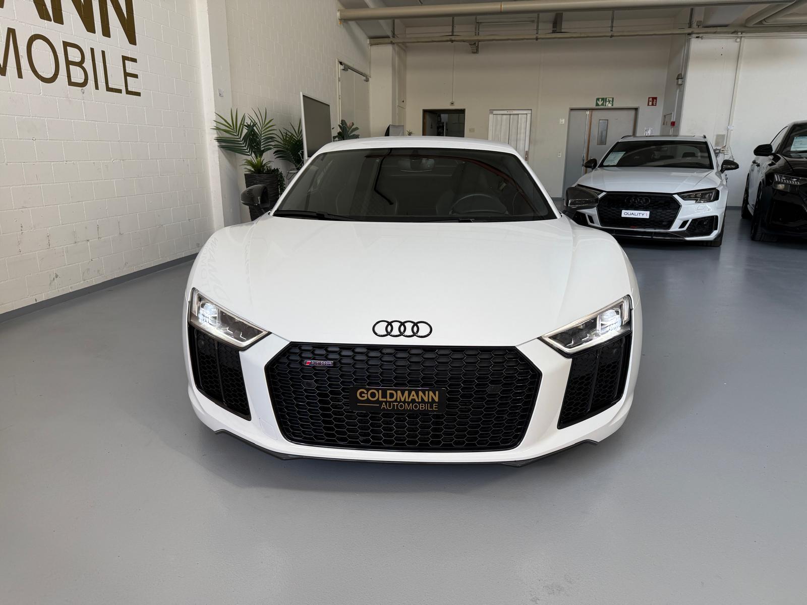 AUDI R8 Coupé 5.2 RWS S-Tronic-image-7
