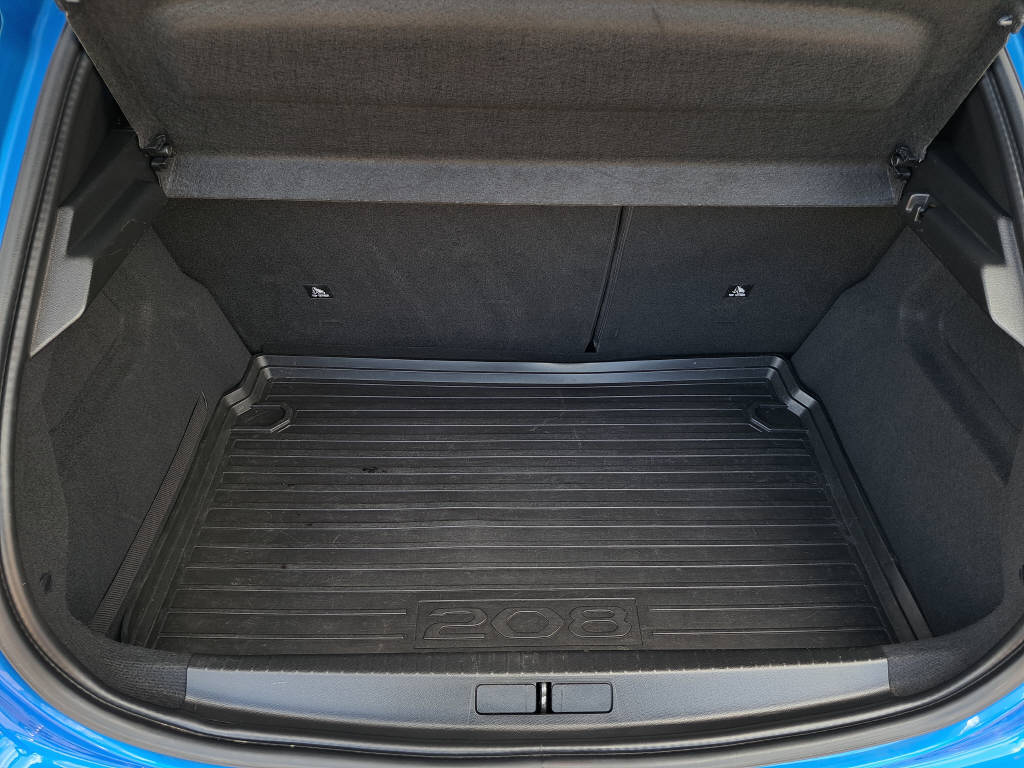 PEUGEOT 208 1.2 turbo 130cv GT + Toit vitré-image-10