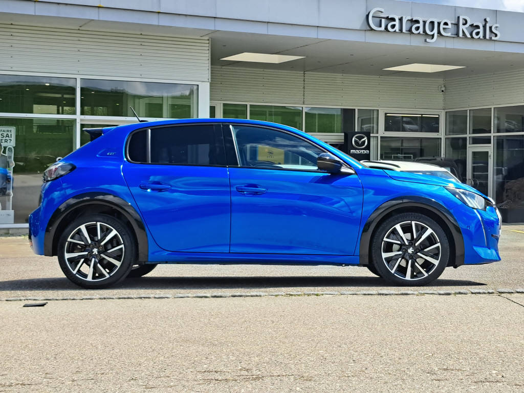 PEUGEOT 208 1.2 turbo 130cv GT + Toit vitré-showroom-element-1
