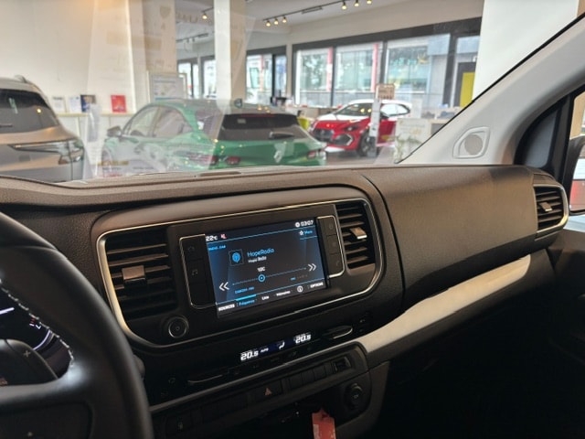 PEUGEOT PANAMA URBAN U11+ TRAVELLER 180CV EAT8-image-15