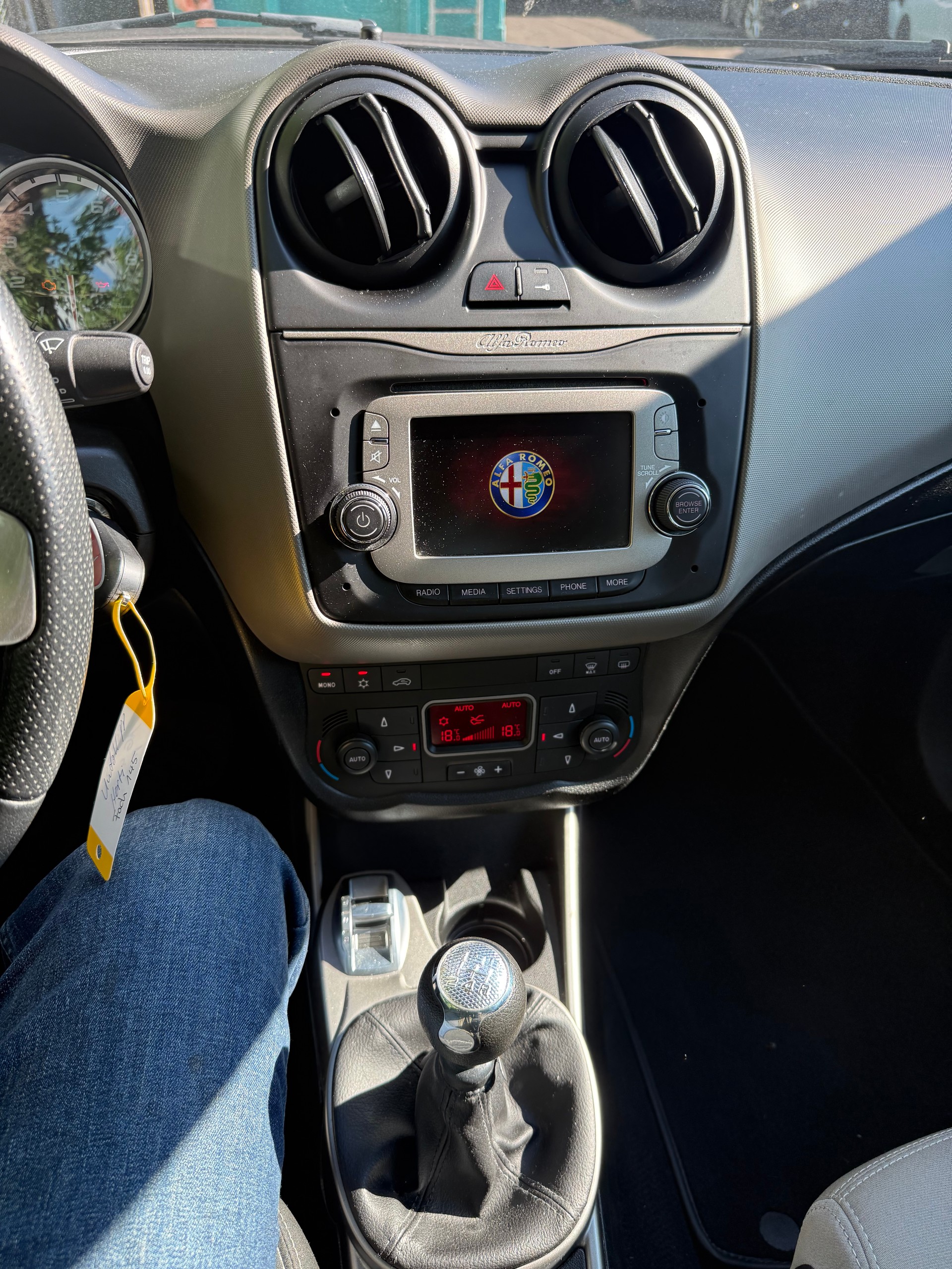 ALFA ROMEO MiTo 1.4 TB Distinctive-image-12