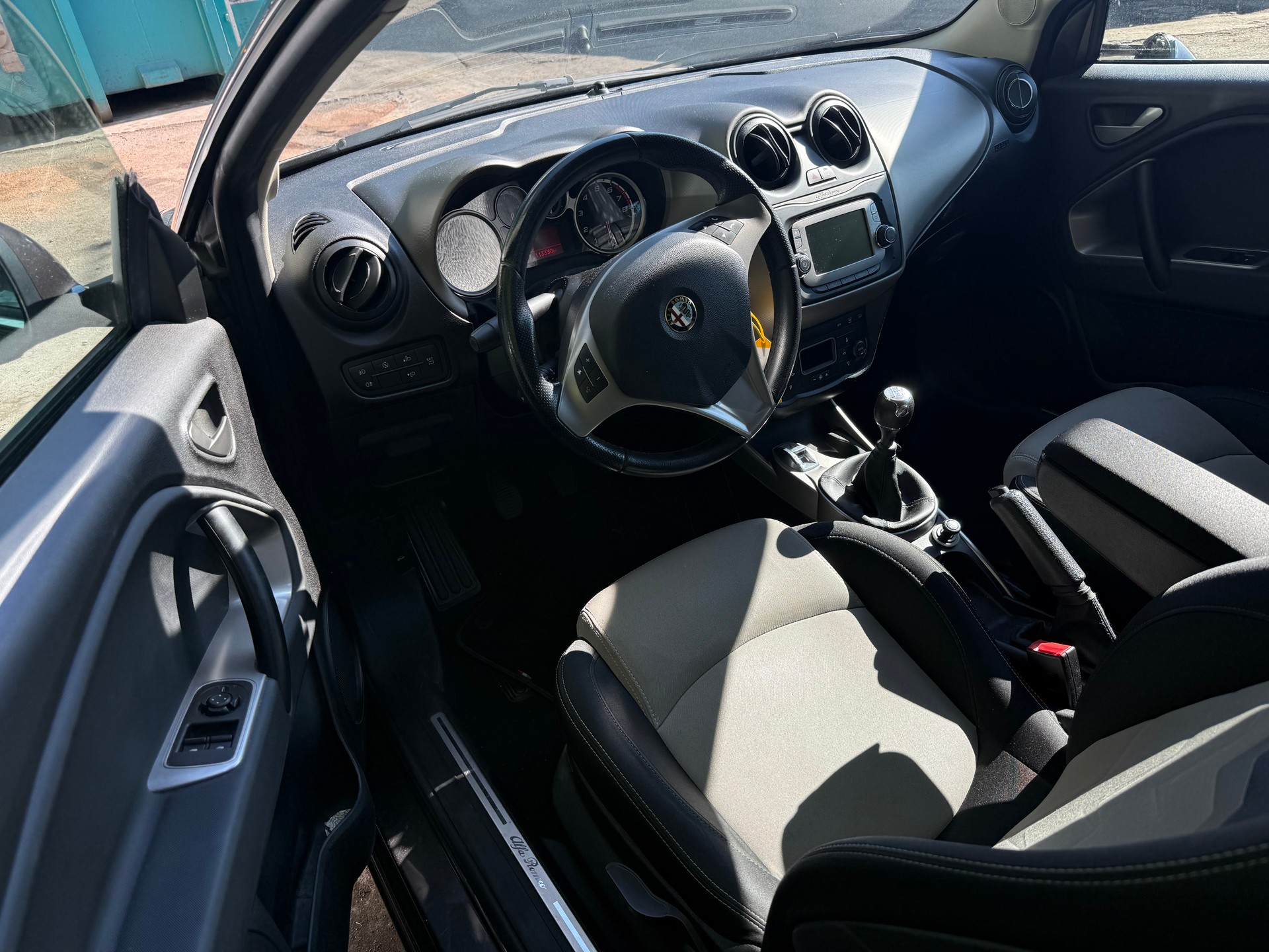 ALFA ROMEO MiTo 1.4 TB Distinctive-image-10