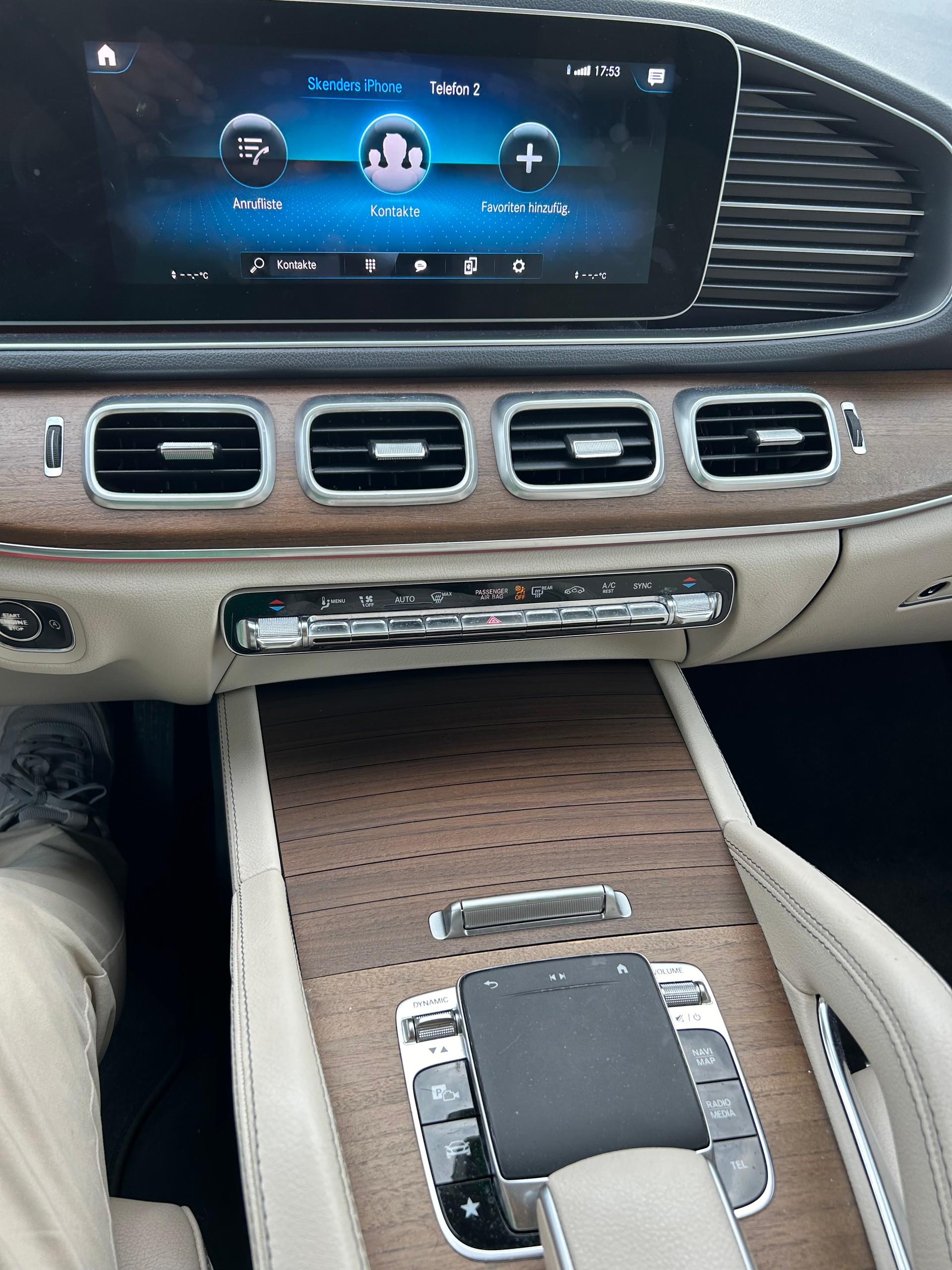 MERCEDES-BENZ GLE 350 d 4Matic 9G-Tronic-showroom-element-2