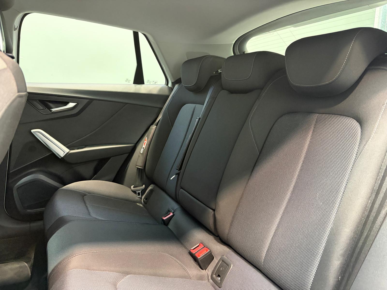 AUDI Q2 40 TFSI Sport quattro S-tronic-image-13