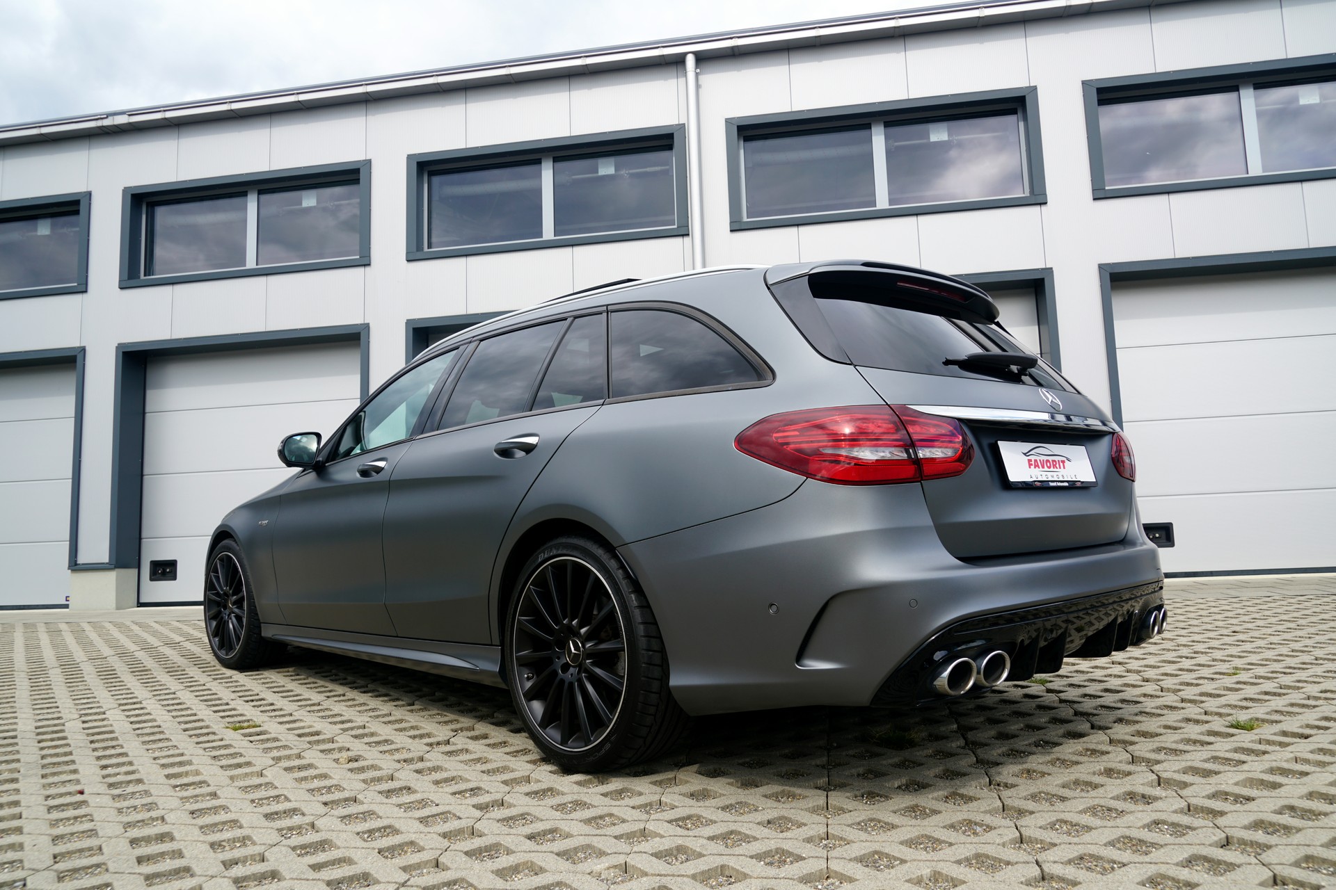 MERCEDES-BENZ C 43 AMG 4Matic 9G-Tronic (CH)-image-2