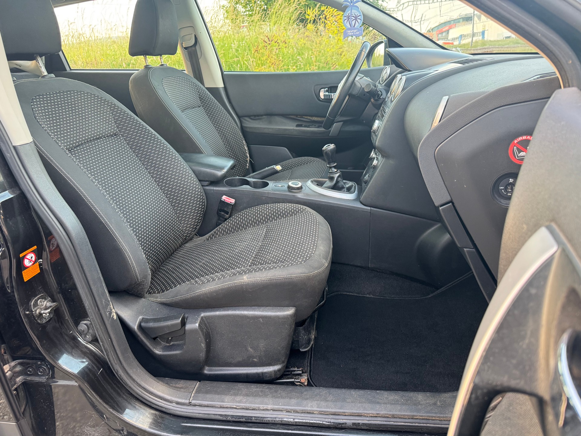 NISSAN Qashqai 2.0 4WD visia-image-7