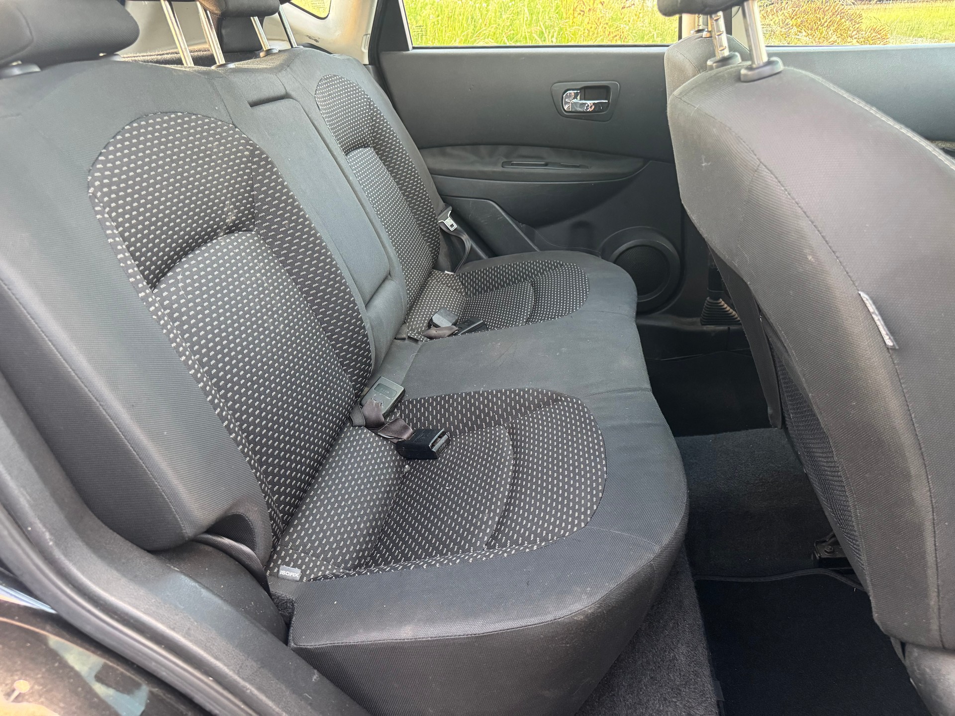 NISSAN Qashqai 2.0 4WD visia-image-6