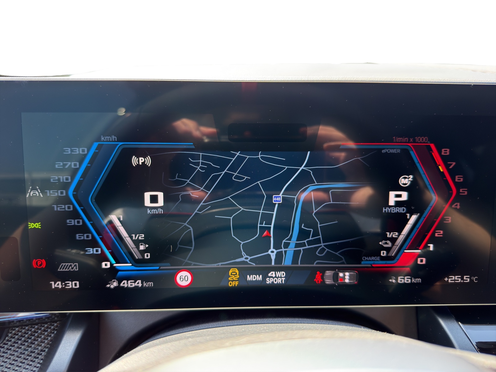BMW M5 xDrive Touring-image-9
