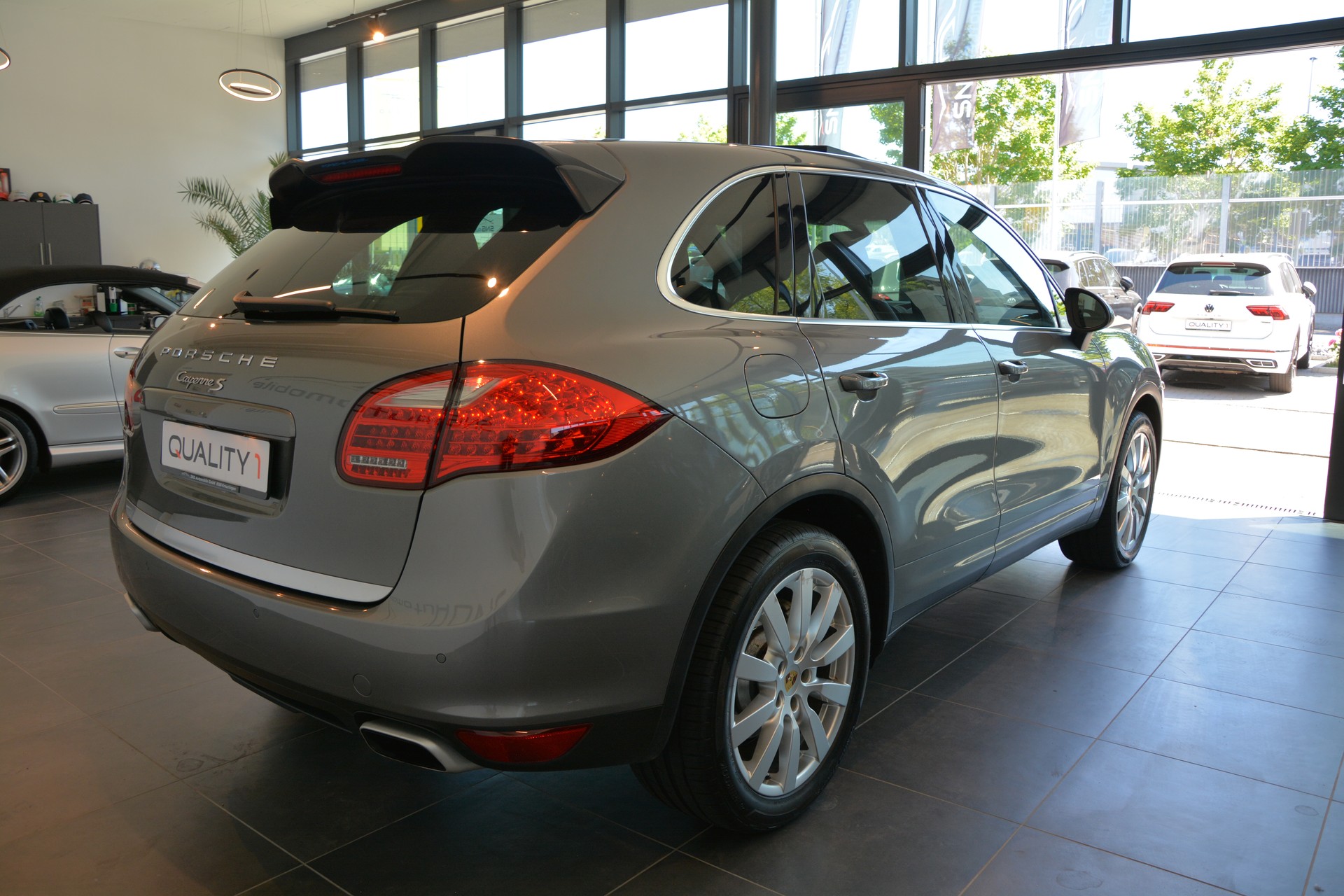 PORSCHE Cayenne S Diesel-image-5