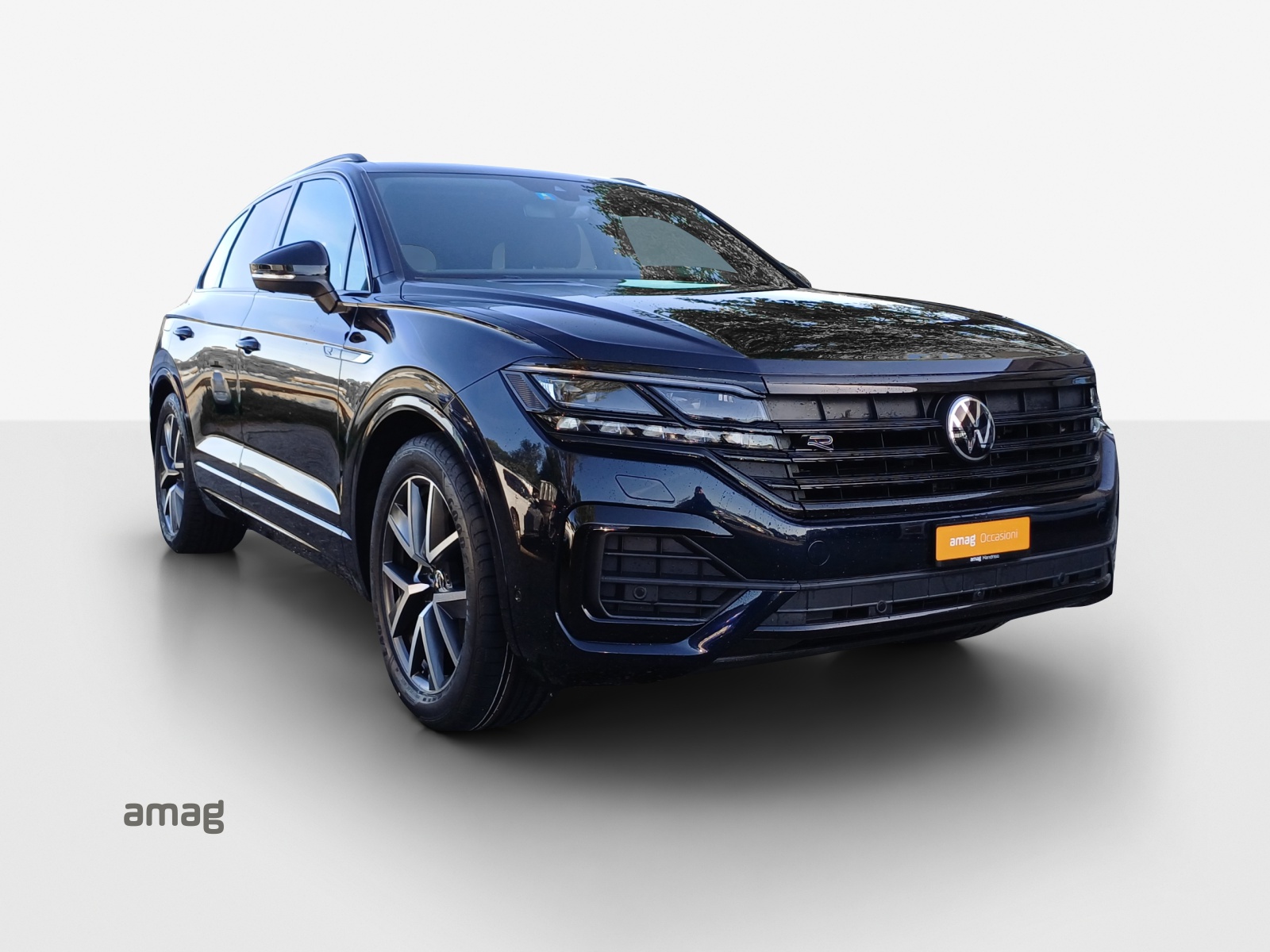 VW Touareg 3.0 TDI R Line Tiptronic-image-5