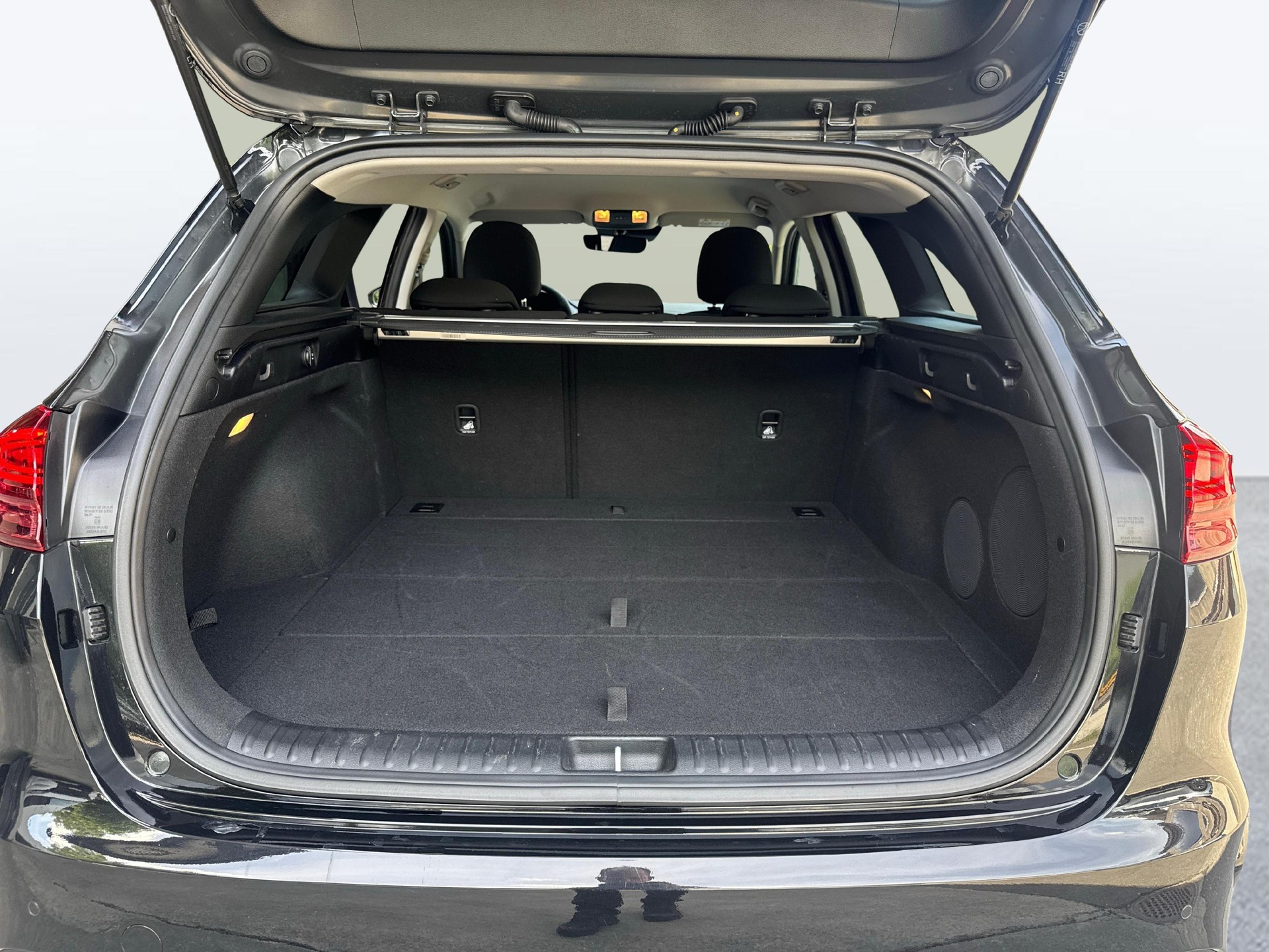 KIA Ceed SW 1.5 T-GDi Power-image-11