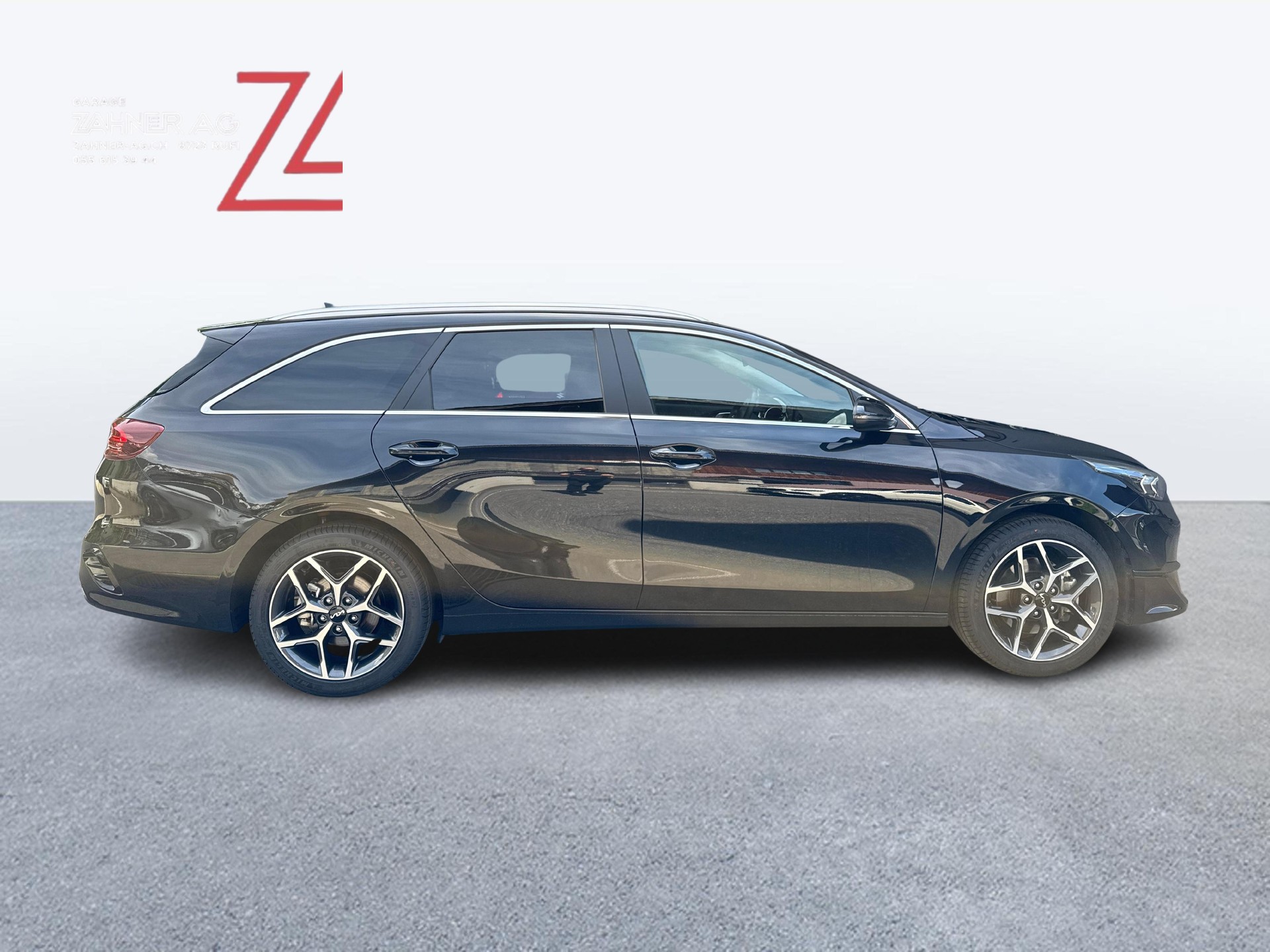 KIA Ceed SW 1.5 T-GDi Power-image-5