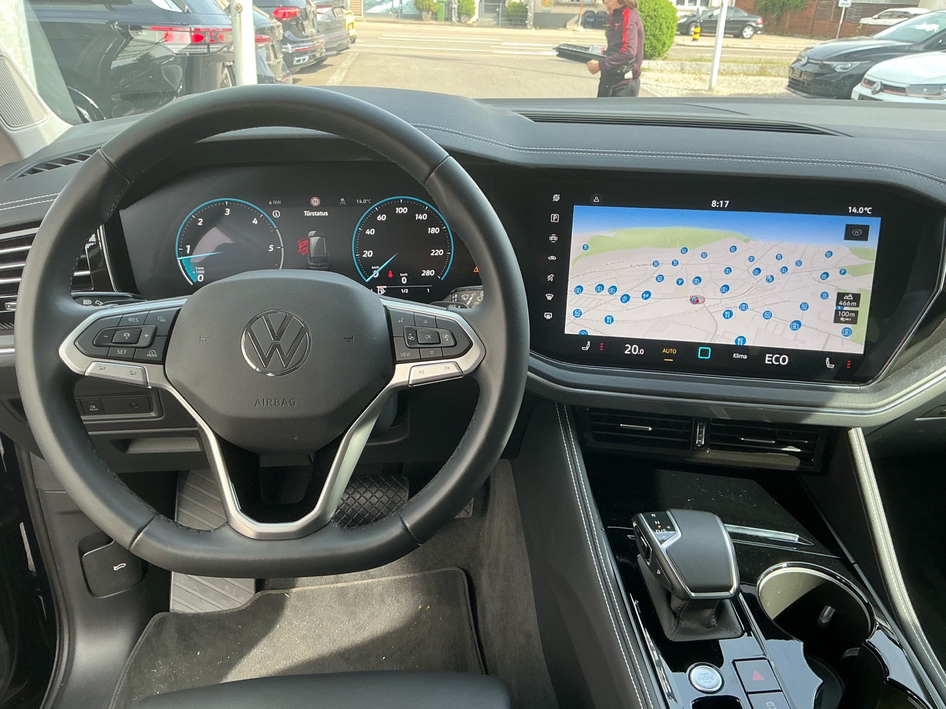 VW Touareg 3.0 TDI 231PS 4MOTION ***INNOVISIONS COCKPIT & ANHÄNGEKUPPLUNG ***-image-8