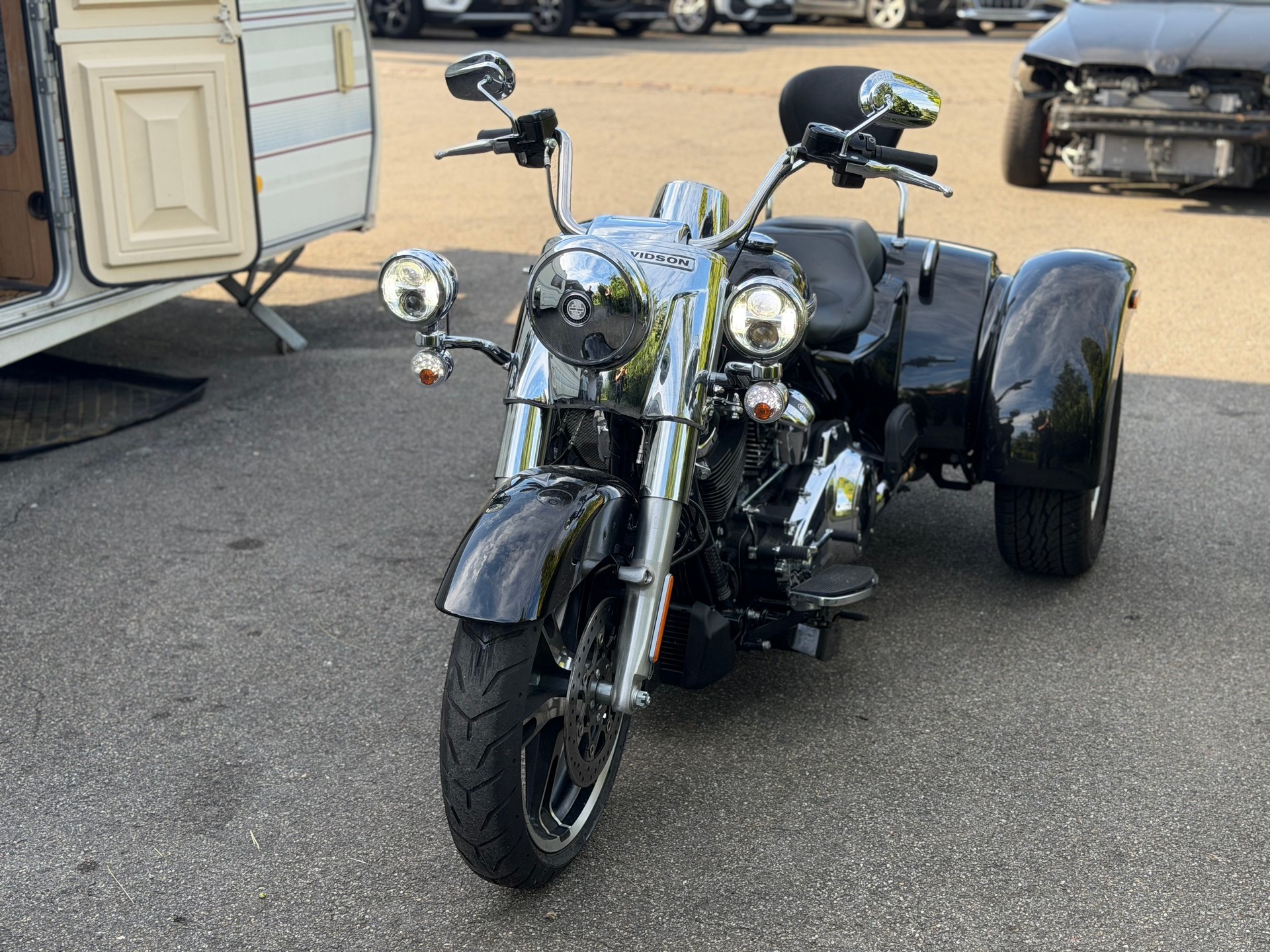 HARLEY-DAVIDSON FLRT Freewheeler-image-4