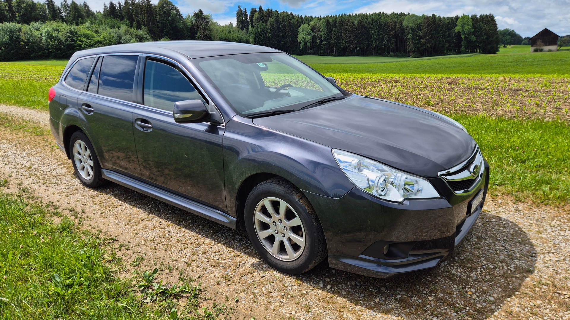 SUBARU Legacy 2.0i Swiss AWD Lineartronic-image-1