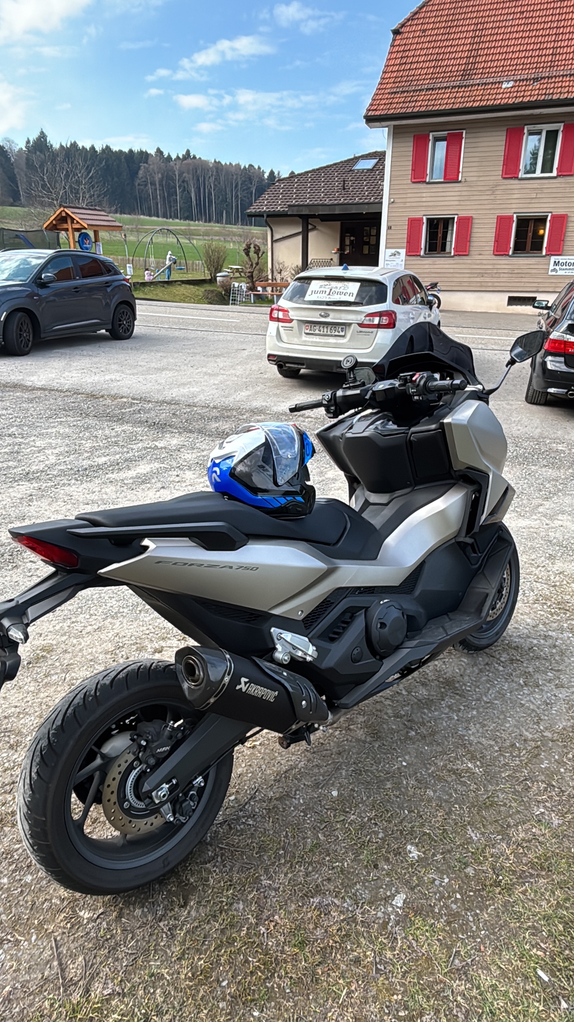 HONDA FORZA 750-image-3