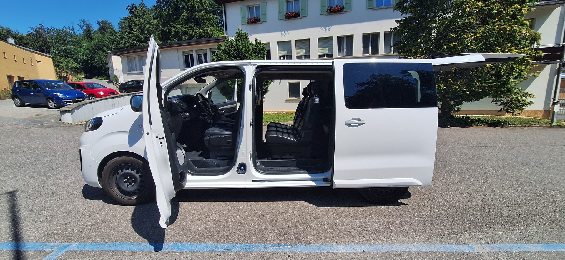 OPEL Zafira Life 2.0 CDTI Edition M Automatik-image-17