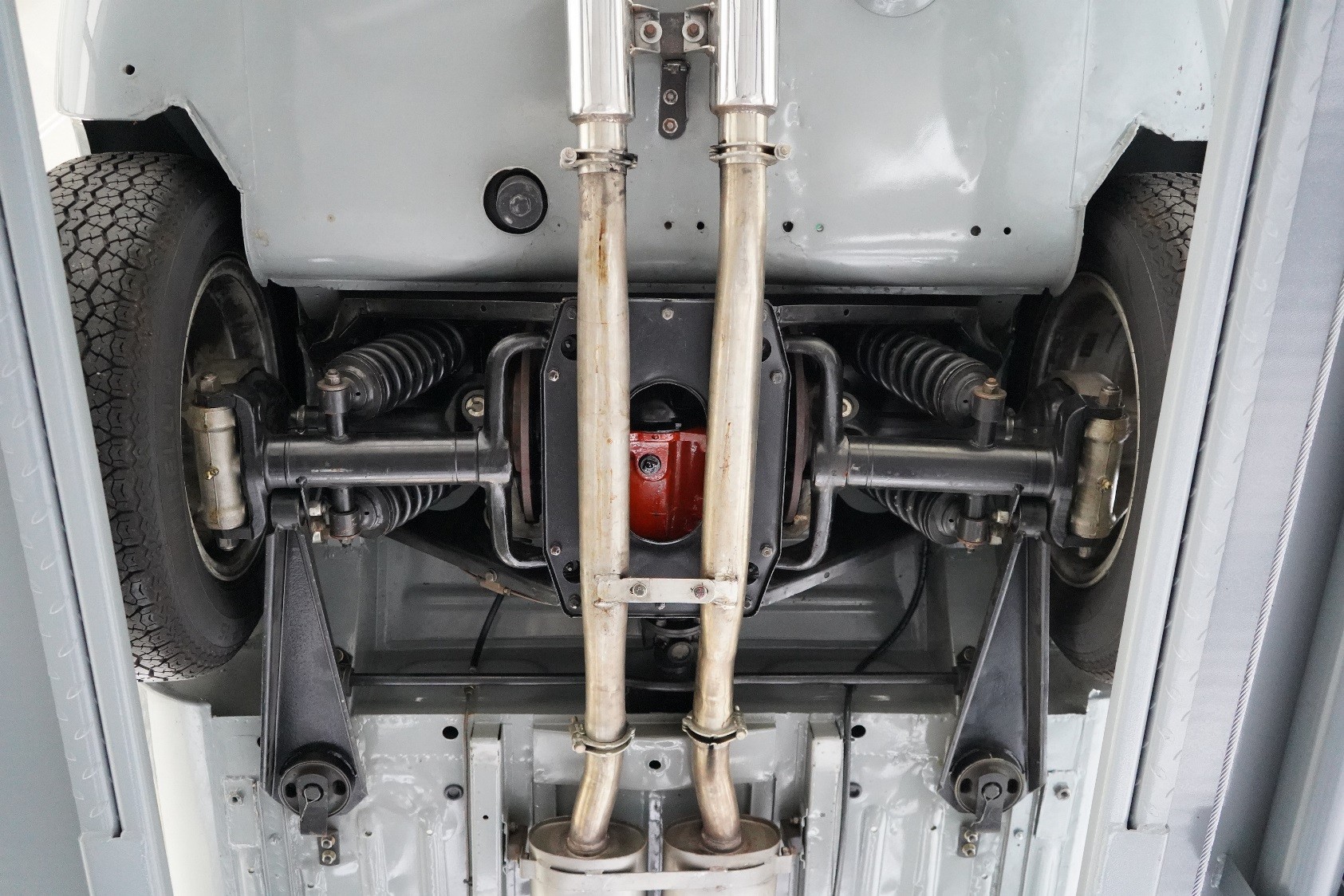 JAGUAR E-Type Serie 1 3.8 Coupé-image-29