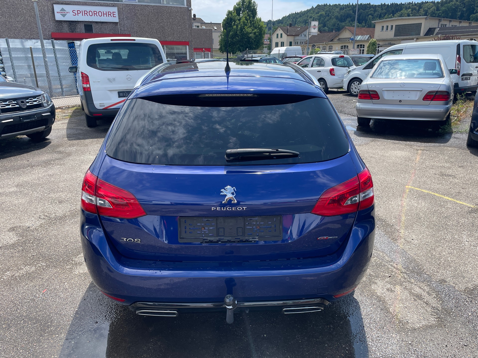 PEUGEOT 308 SW 1.2 THP GT Line Automatic-image-6