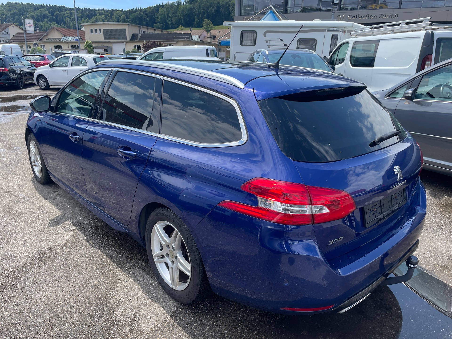 PEUGEOT 308 SW 1.2 THP GT Line Automatic-image-4