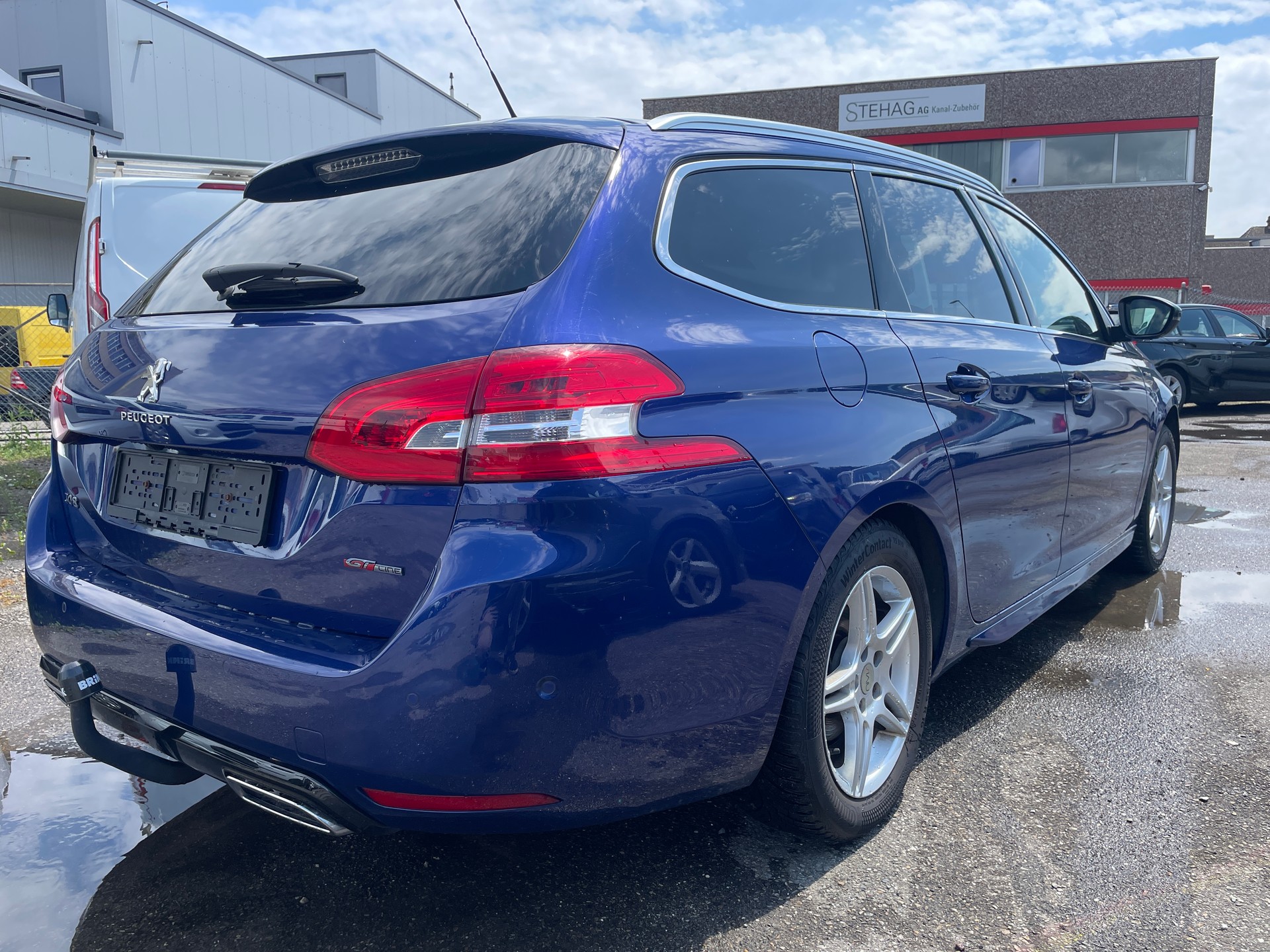 PEUGEOT 308 SW 1.2 THP GT Line Automatic-image-5