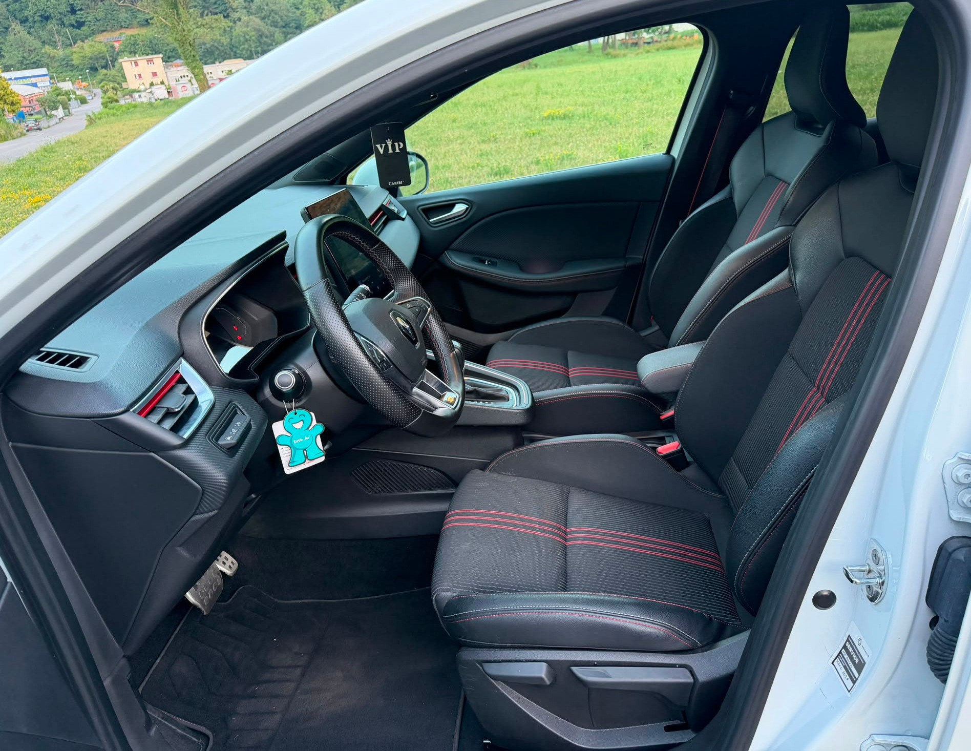 RENAULT Clio 1.6 E-Tech R.S.LINE-image-7