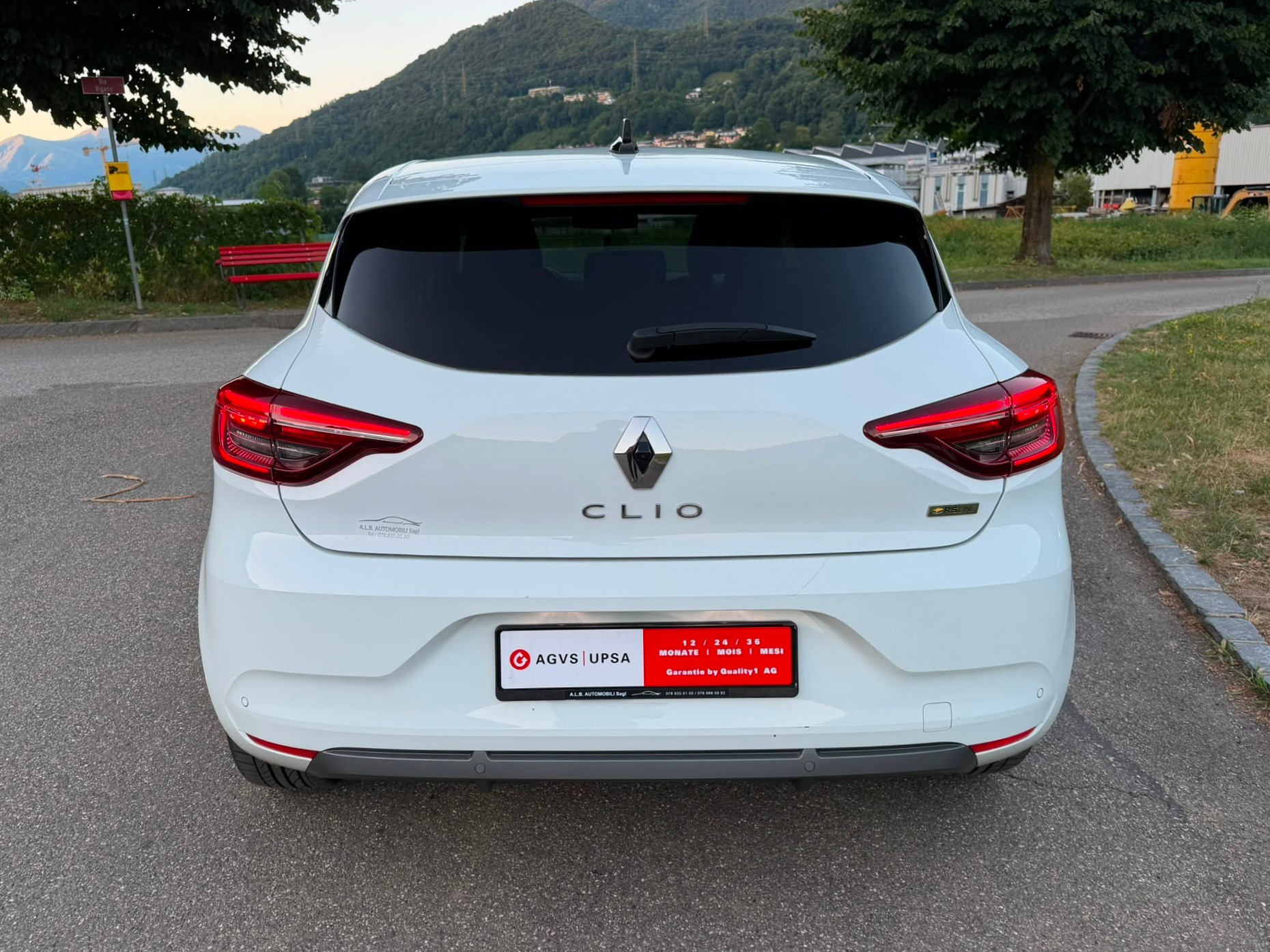 RENAULT Clio 1.6 E-Tech R.S.LINE-image-5
