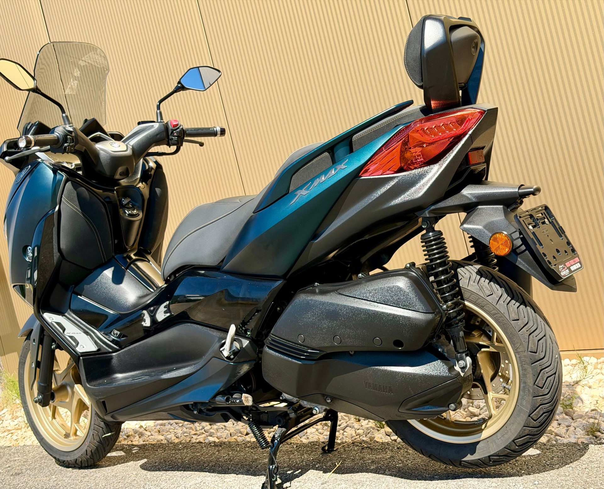 YAMAHA X-Max 300 Tech Max-image-11