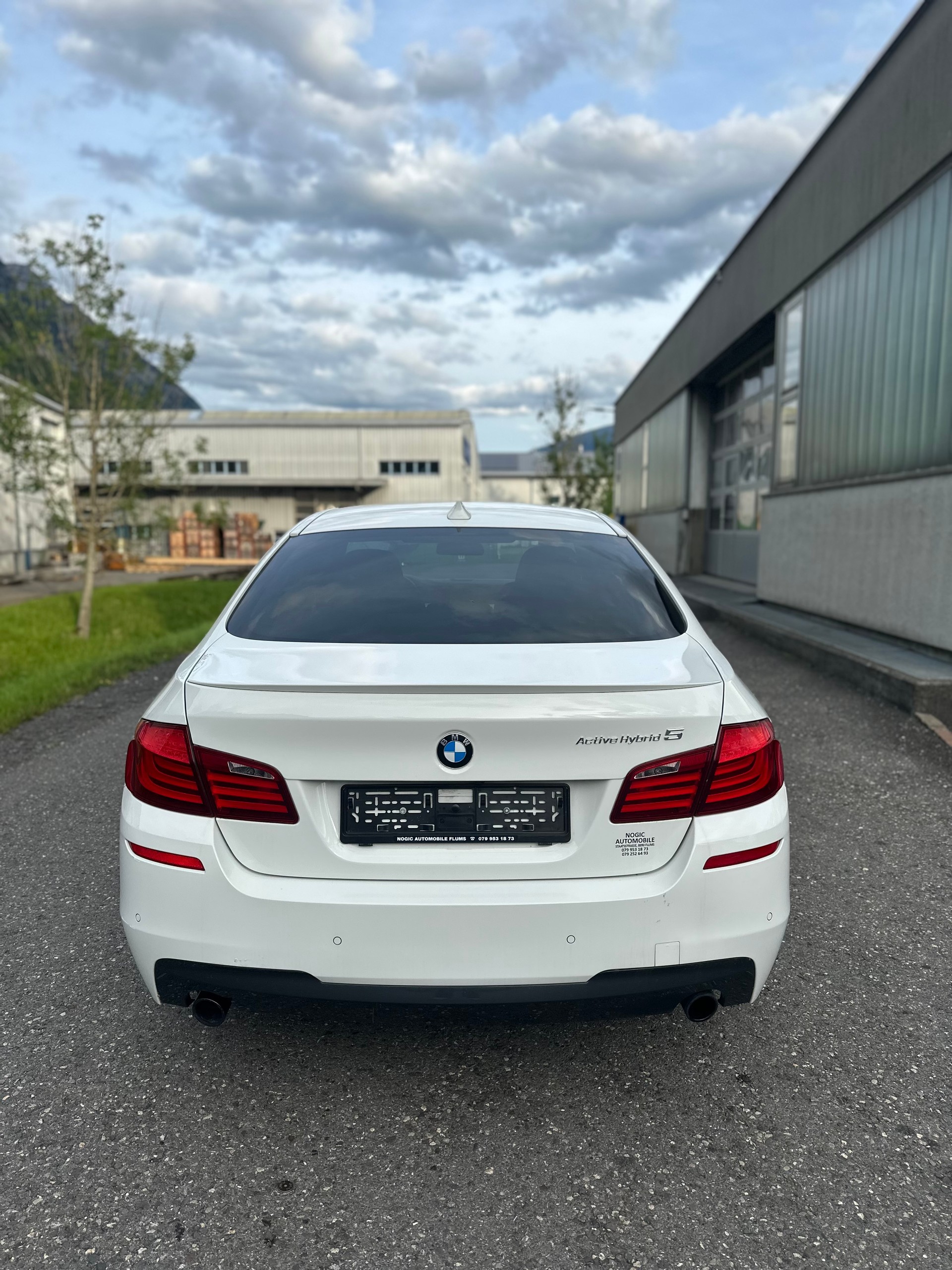 BMW 535i ActiveHybrid 5 Steptronic-image-16