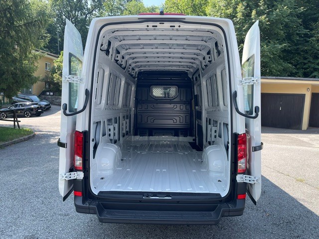 VW Crafter 35 2.0 TDI L4 HD-image-6