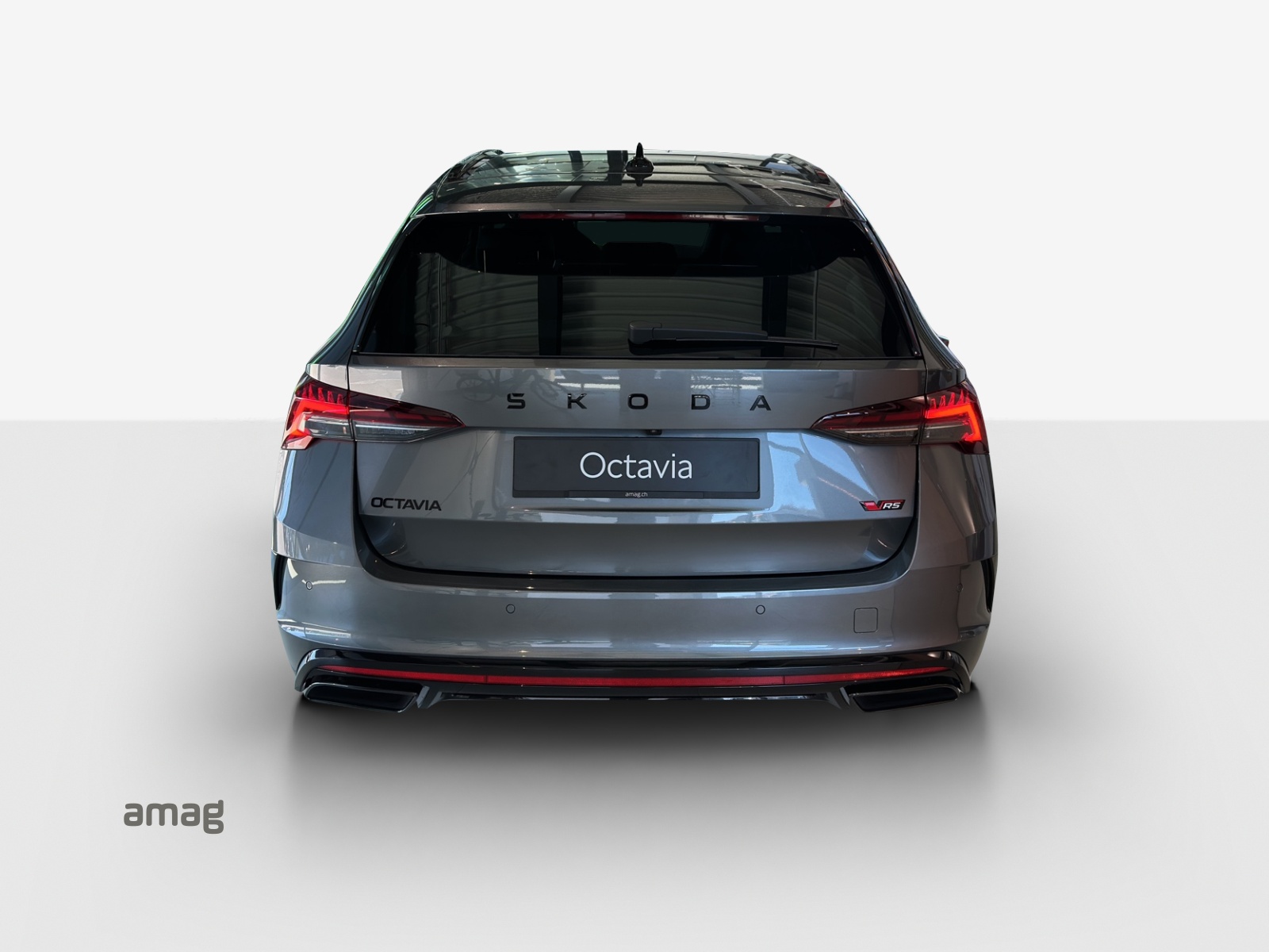 SKODA Octavia Combi 2.0 TSI DSG RS 30 Years Edition-showroom-element-2