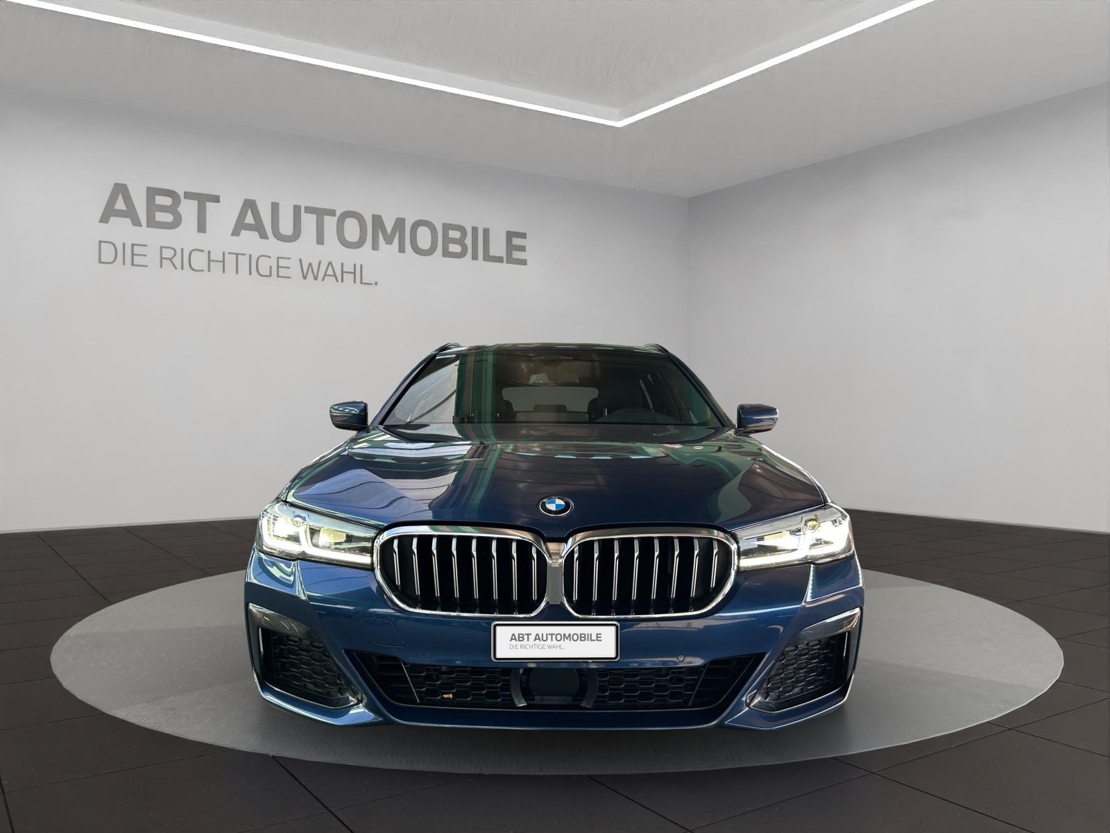BMW 530i xDrive SAG Touring-showroom-element-1