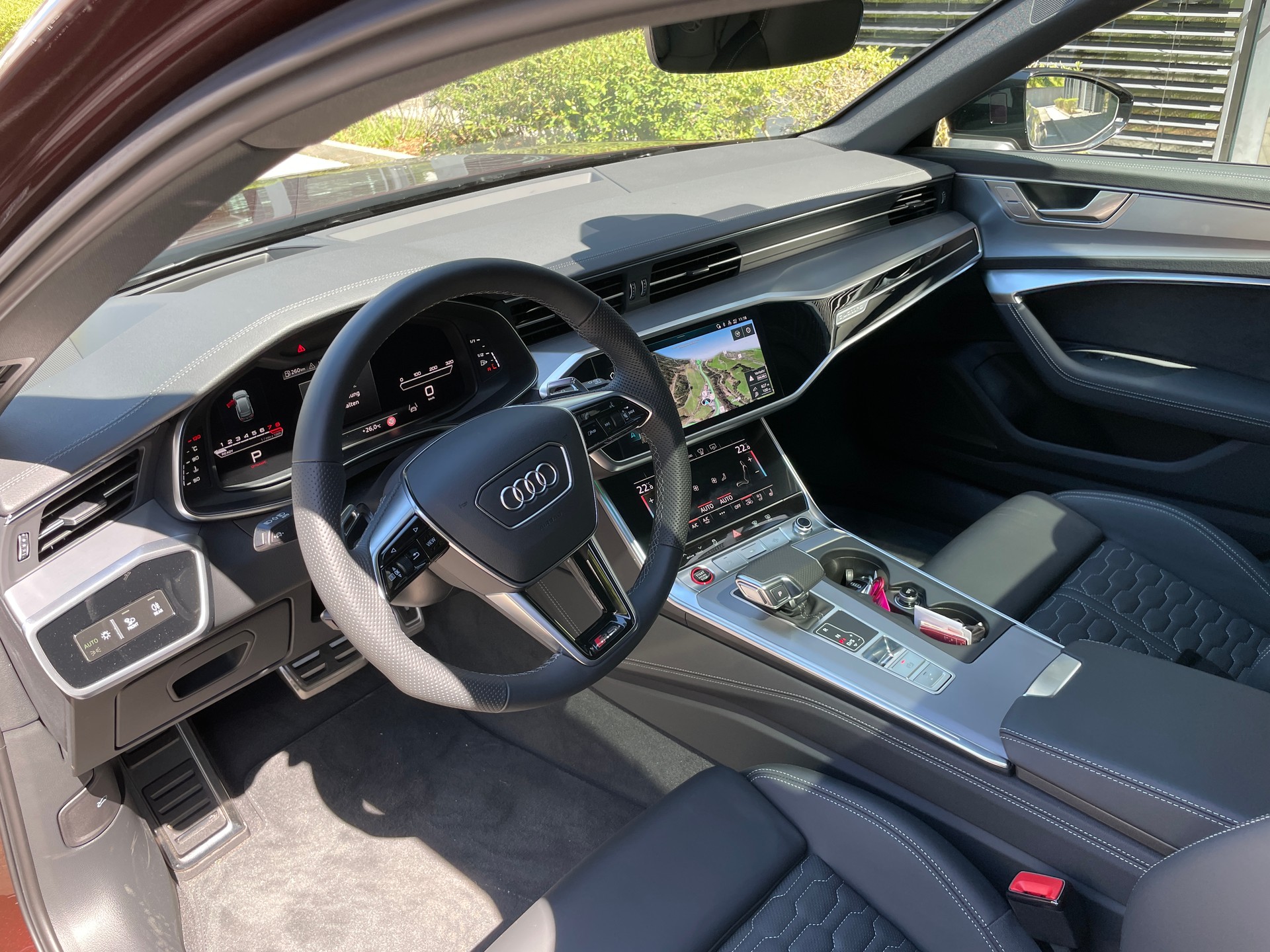 AUDI RS6 Avant 4.0 TFSI V8 quattro mit Milltek-Abgasanlage und Vossen-image-6