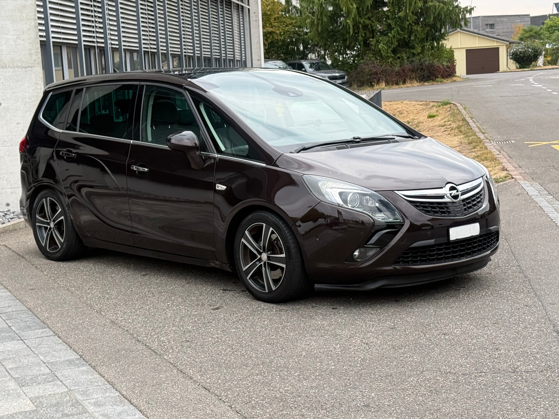 OPEL Zafira Tourer 2.0 CDTi Sport Automatic-image-4