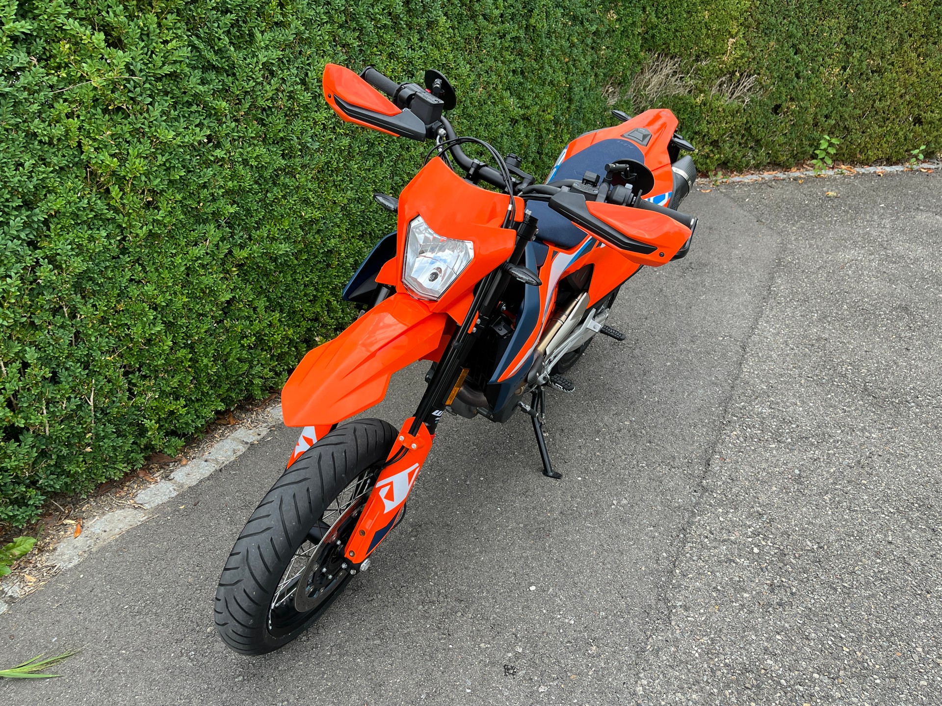 KTM 690 SMC R / Garantie bis 04.2027-image-2