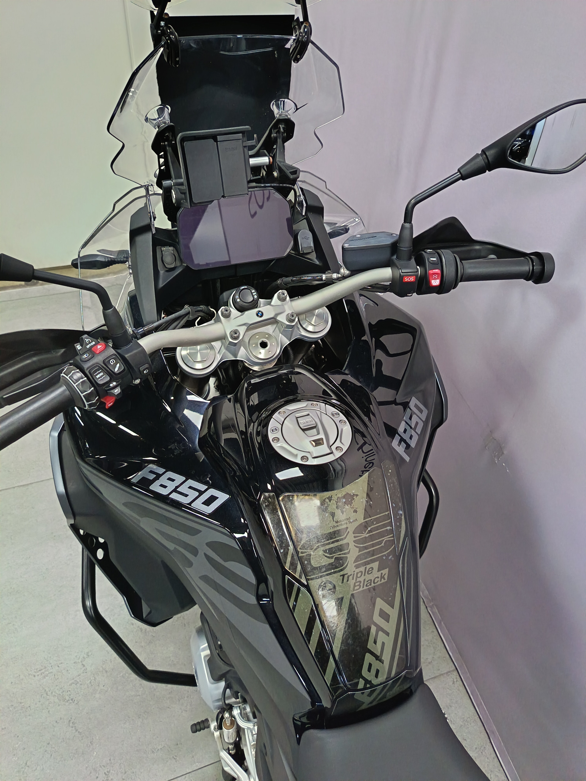 BMW F 850 GS Adventure Triple Black - Leasing 195 chf - Garantie étendue 08.2028-image-4