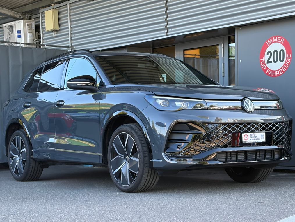 VW Tiguan 2.0 TDi R-Line 4M Black Style-showroom-element-1