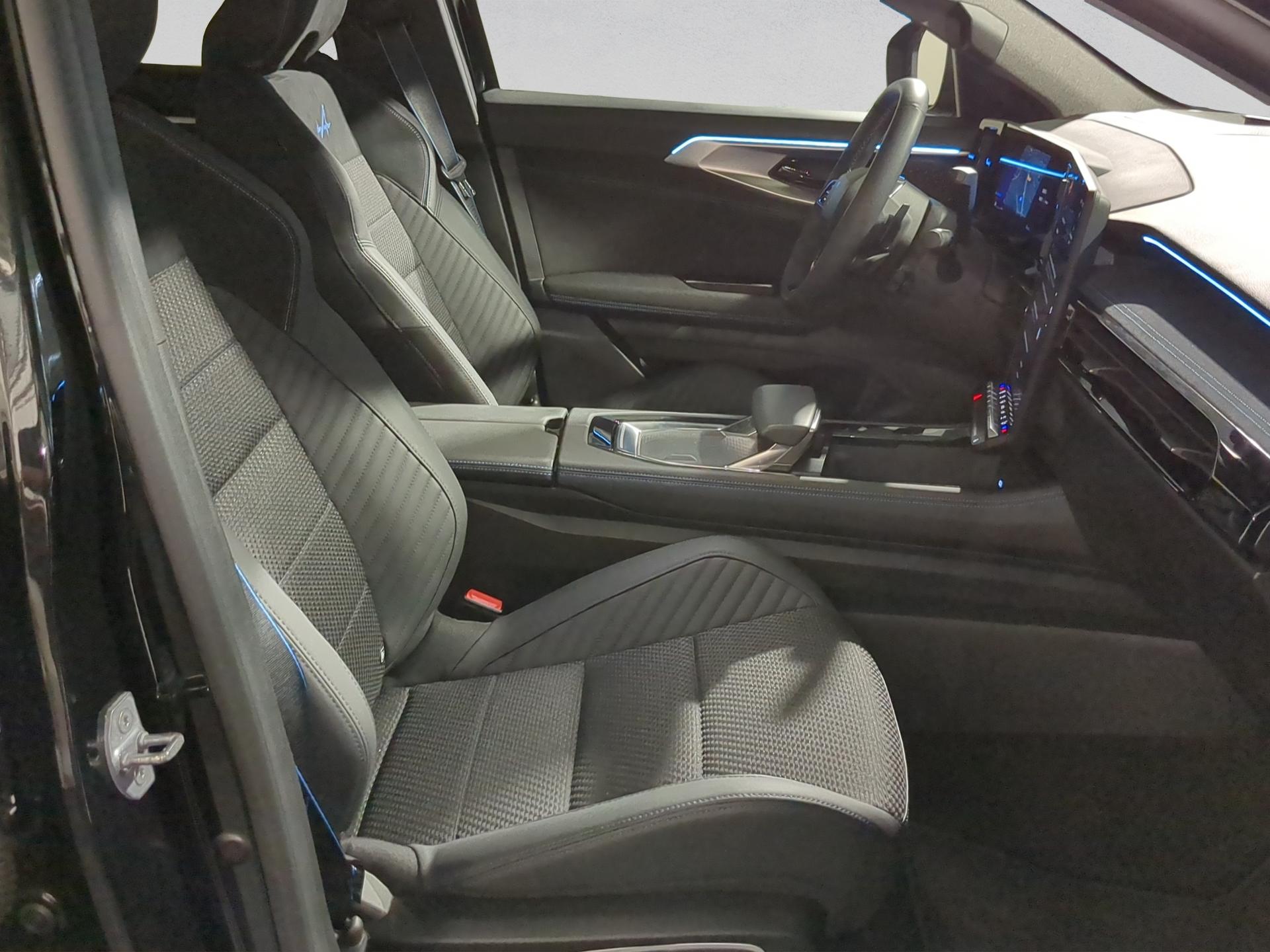 RENAULT Austral 1.2 HEV 200 esprit Alpine A-image-14