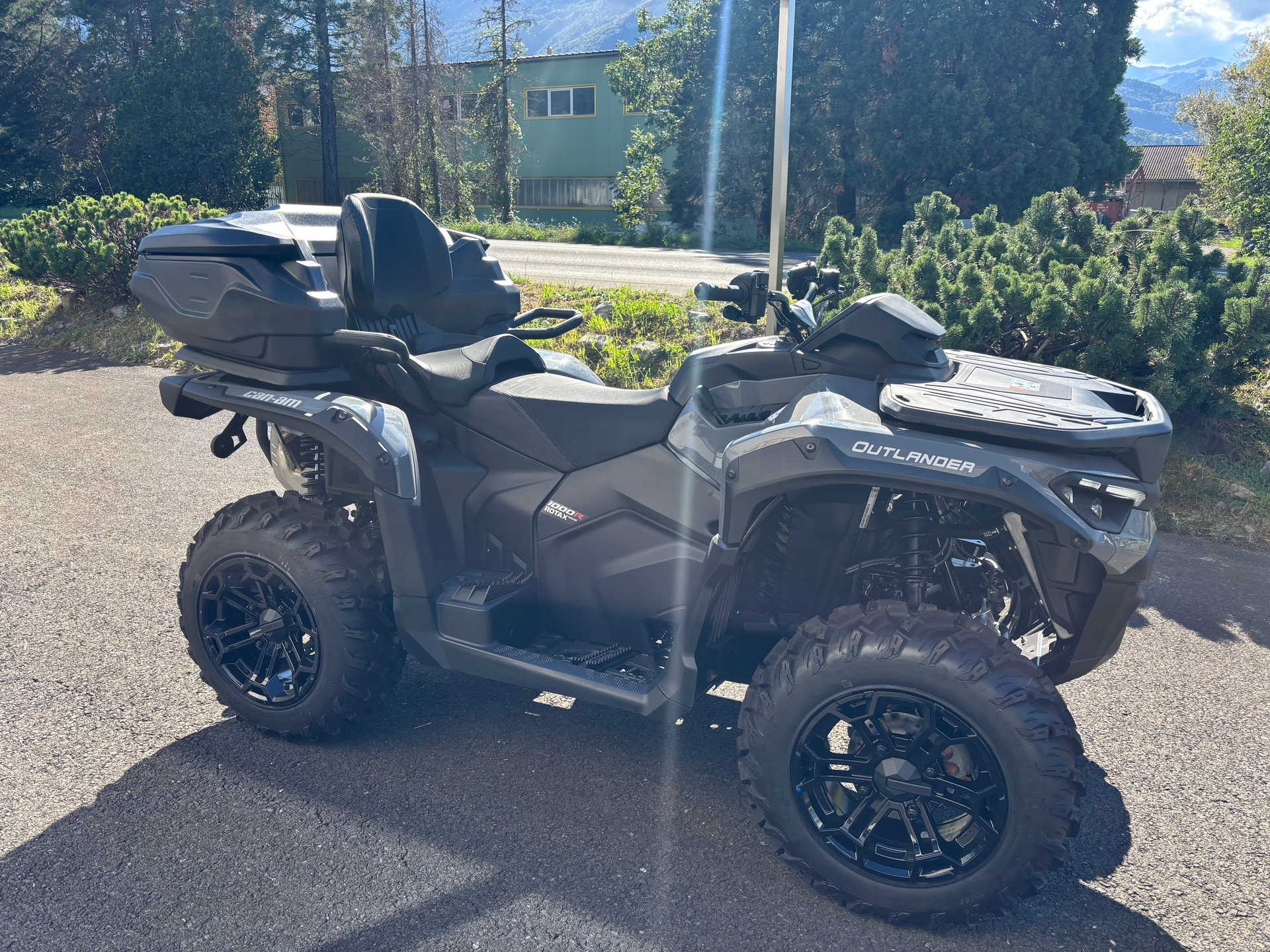 CAN-AM Outlander 1000R Max DPS ABS-image-4