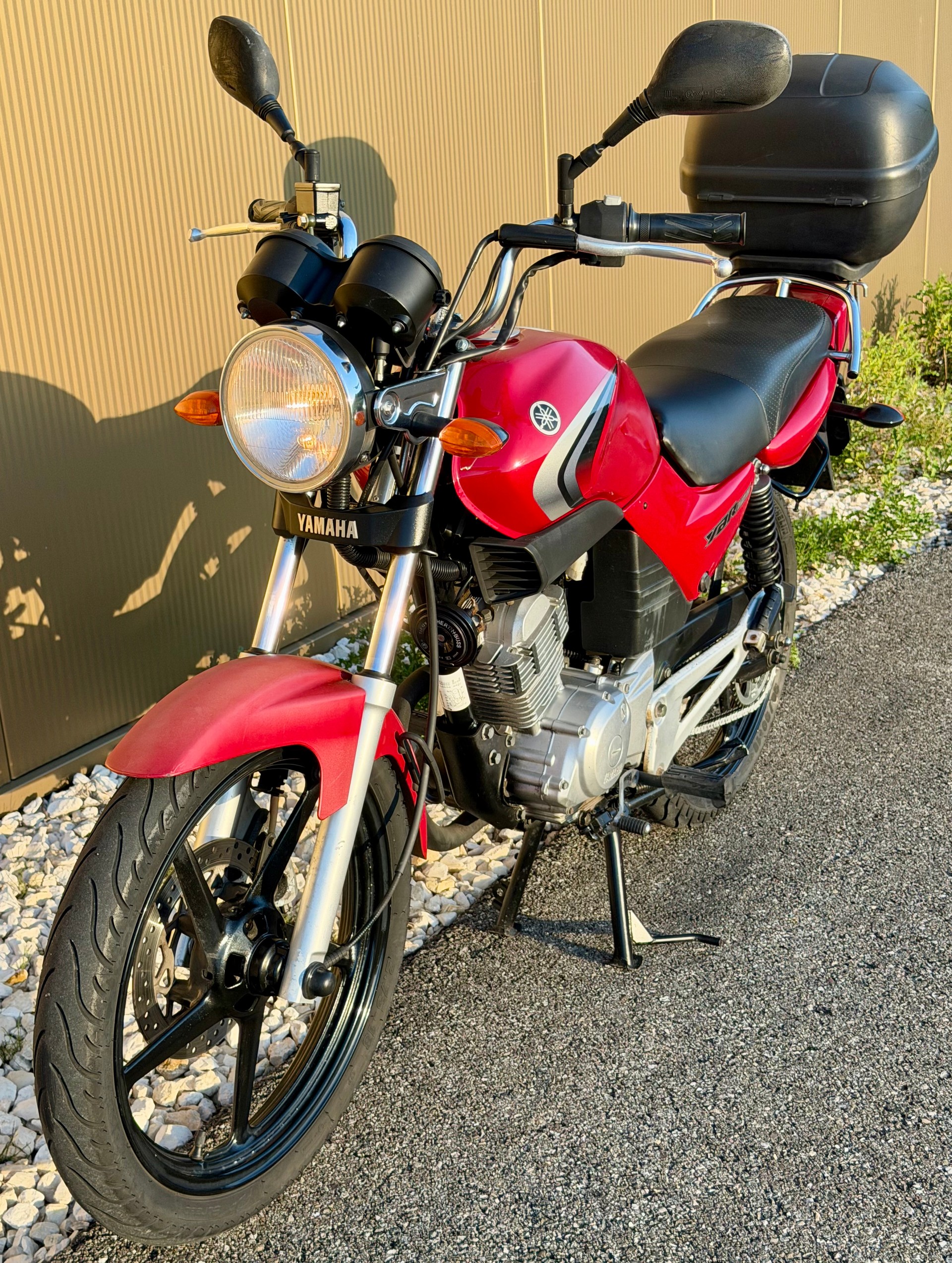 YAMAHA YBR 125-image-7