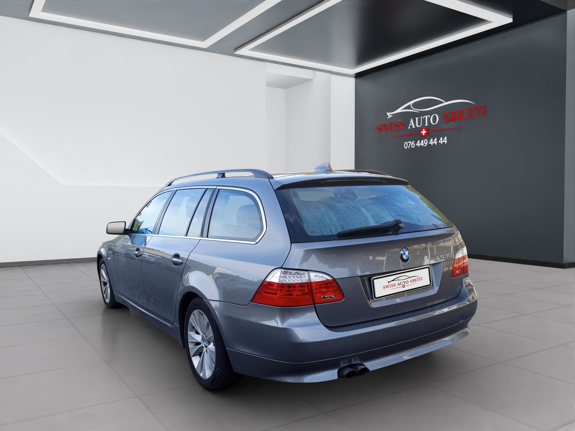 BMW 530i Touring Steptronic
