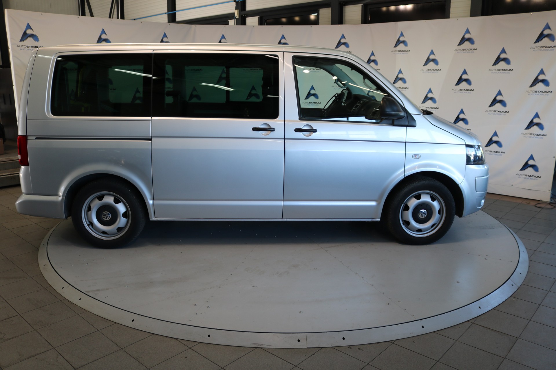 VW T5 Multivan 2.0 TDI CR Startline DSG-image-26