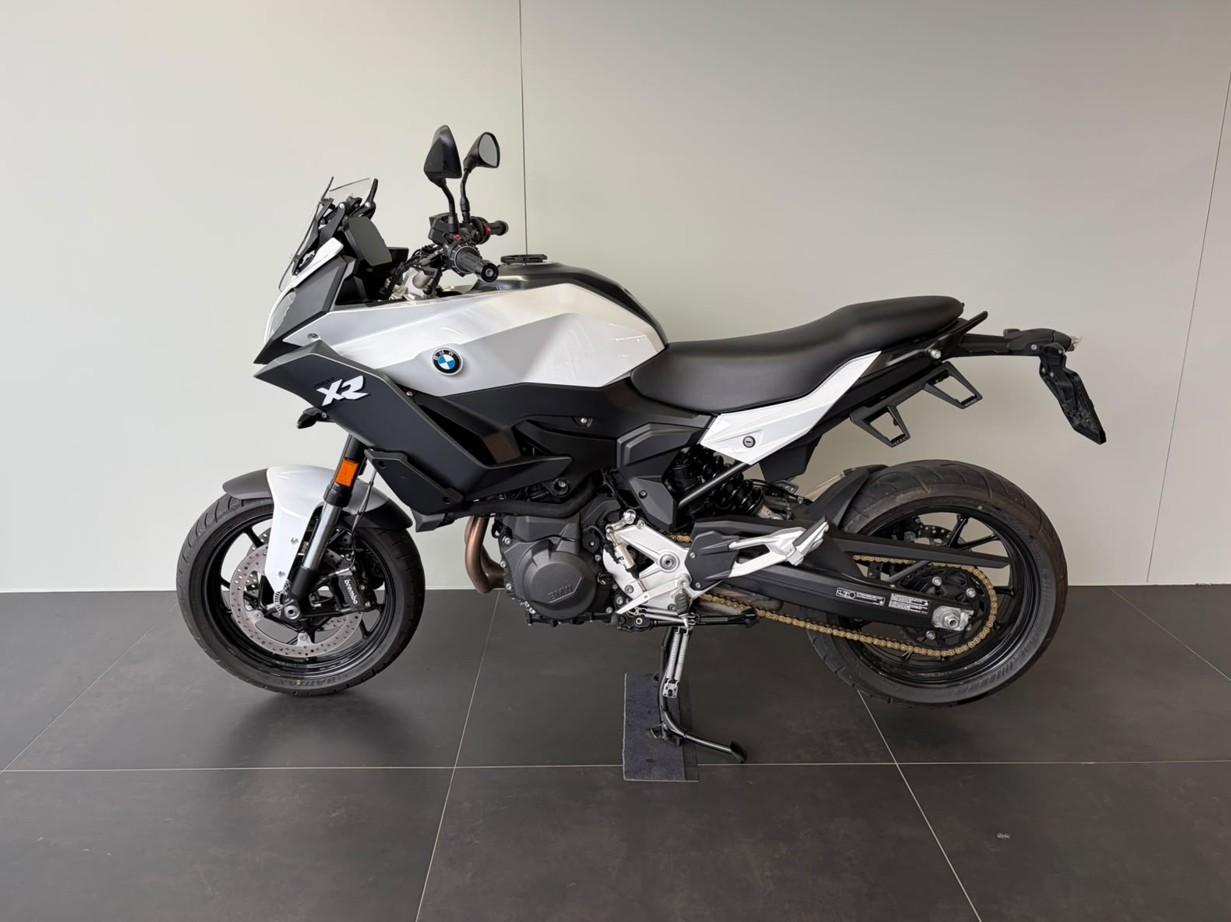 BMW F 900 XR ABS-image-1