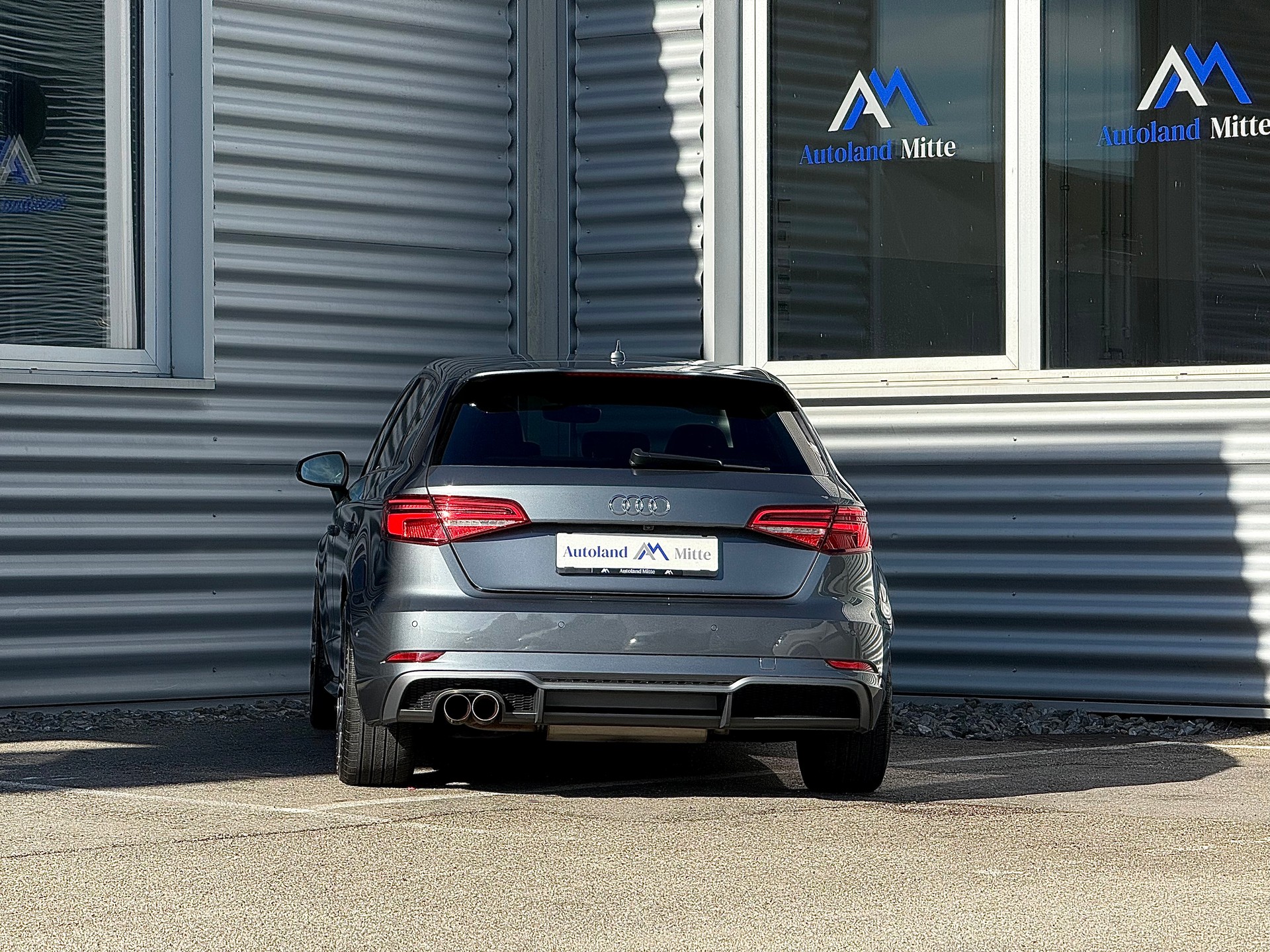 AUDI A3 Sportback 1.5 TFSI S-tronic Design-showroom-element-3