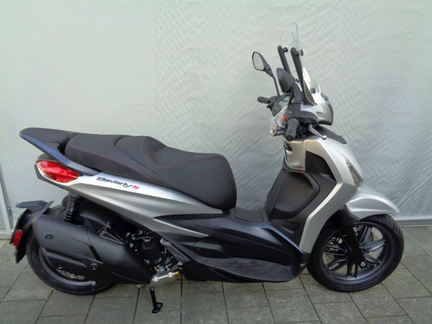 PIAGGIO BEVERLY 400 HE-image-3