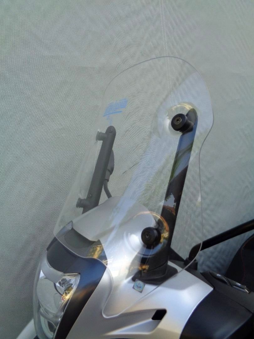 PIAGGIO BEVERLY 400 HE-image-8