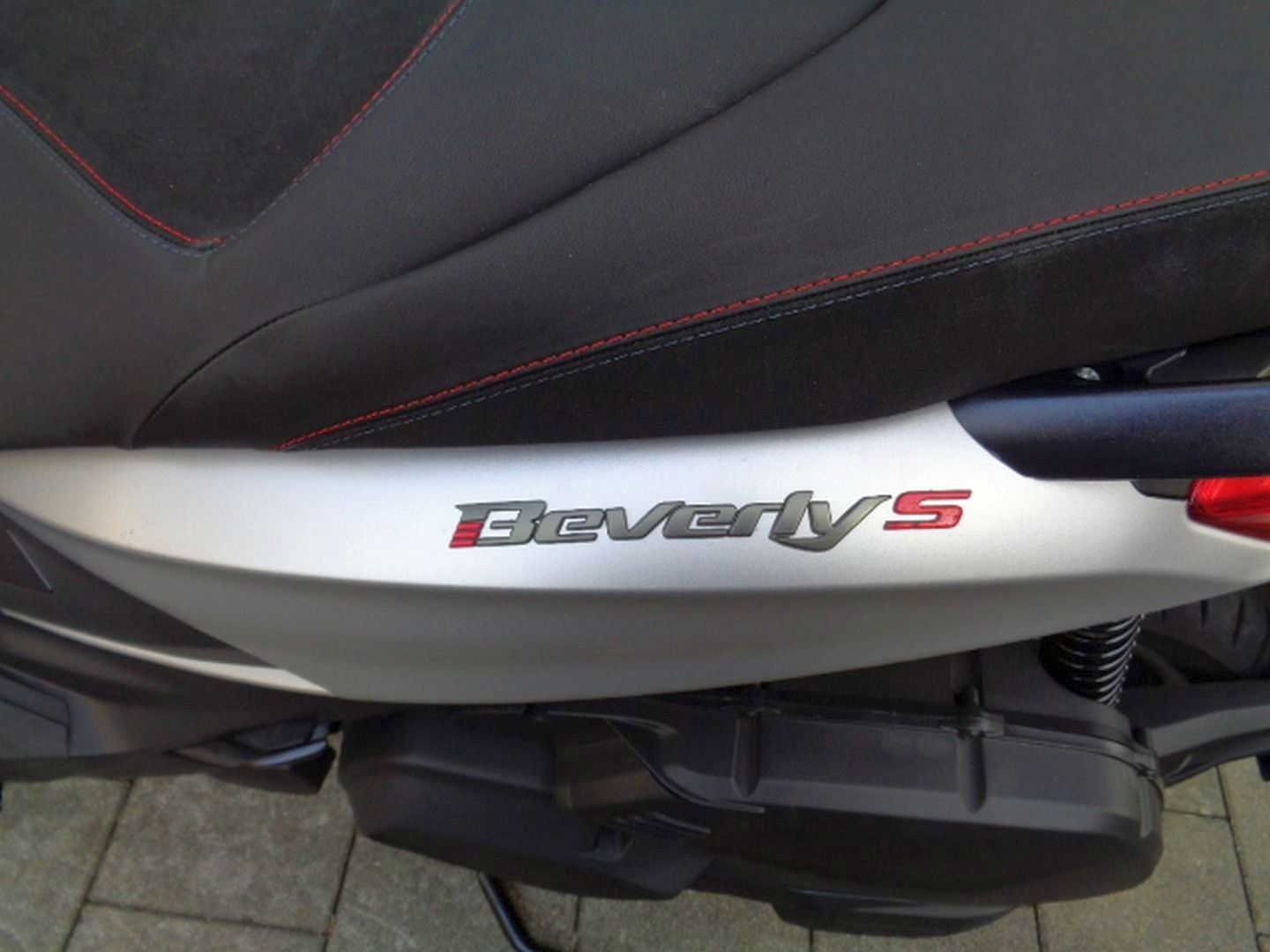 PIAGGIO BEVERLY 400 HE-image-6