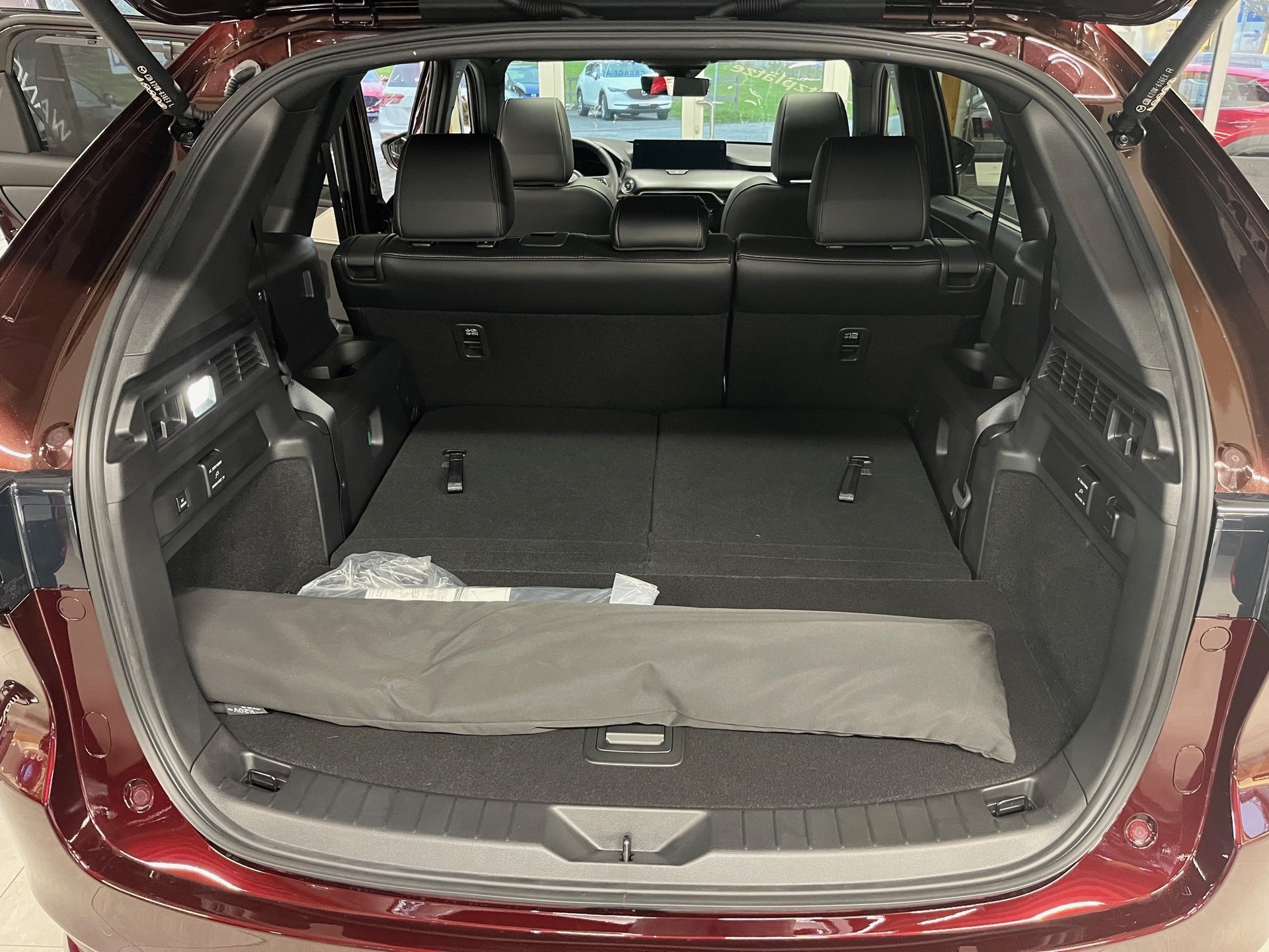 MAZDA CX-80 PHEV 327ps 8AT AWD Homura Plus-image-11